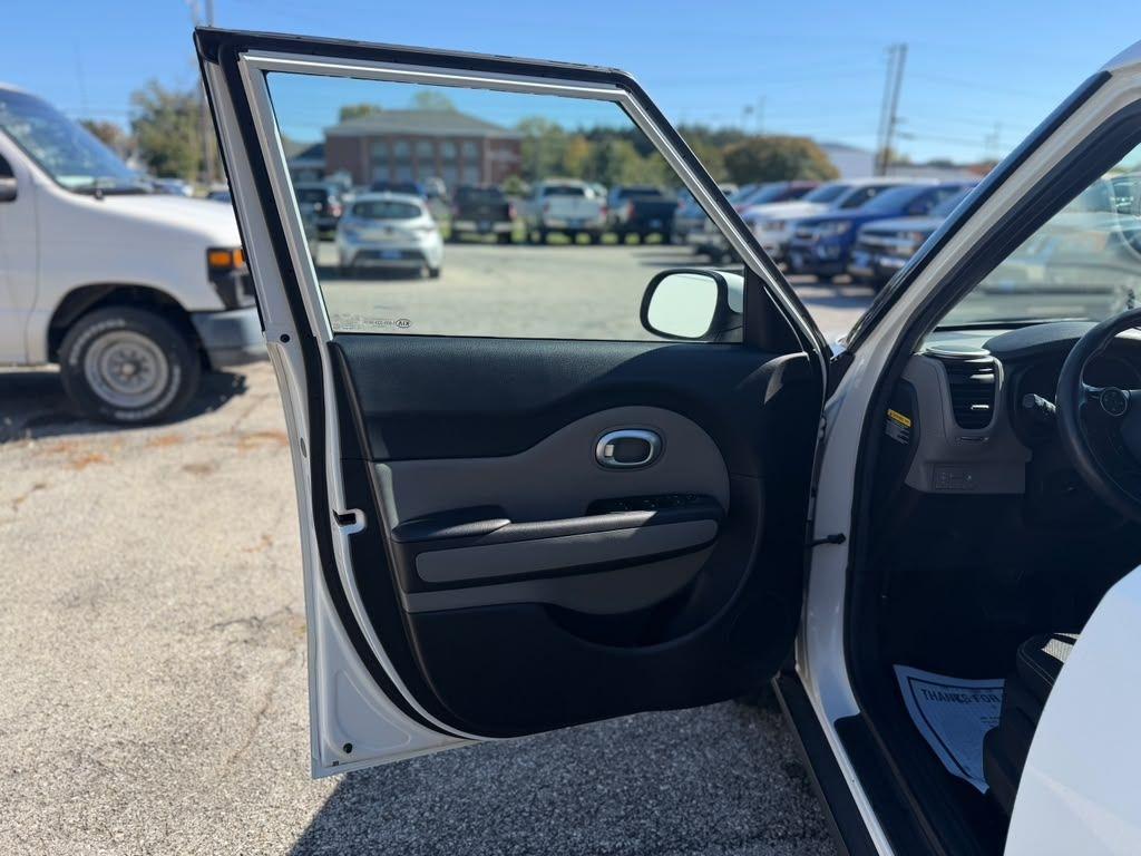 Kia Soul + 2015
