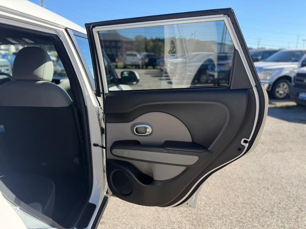 Kia Soul + 2015