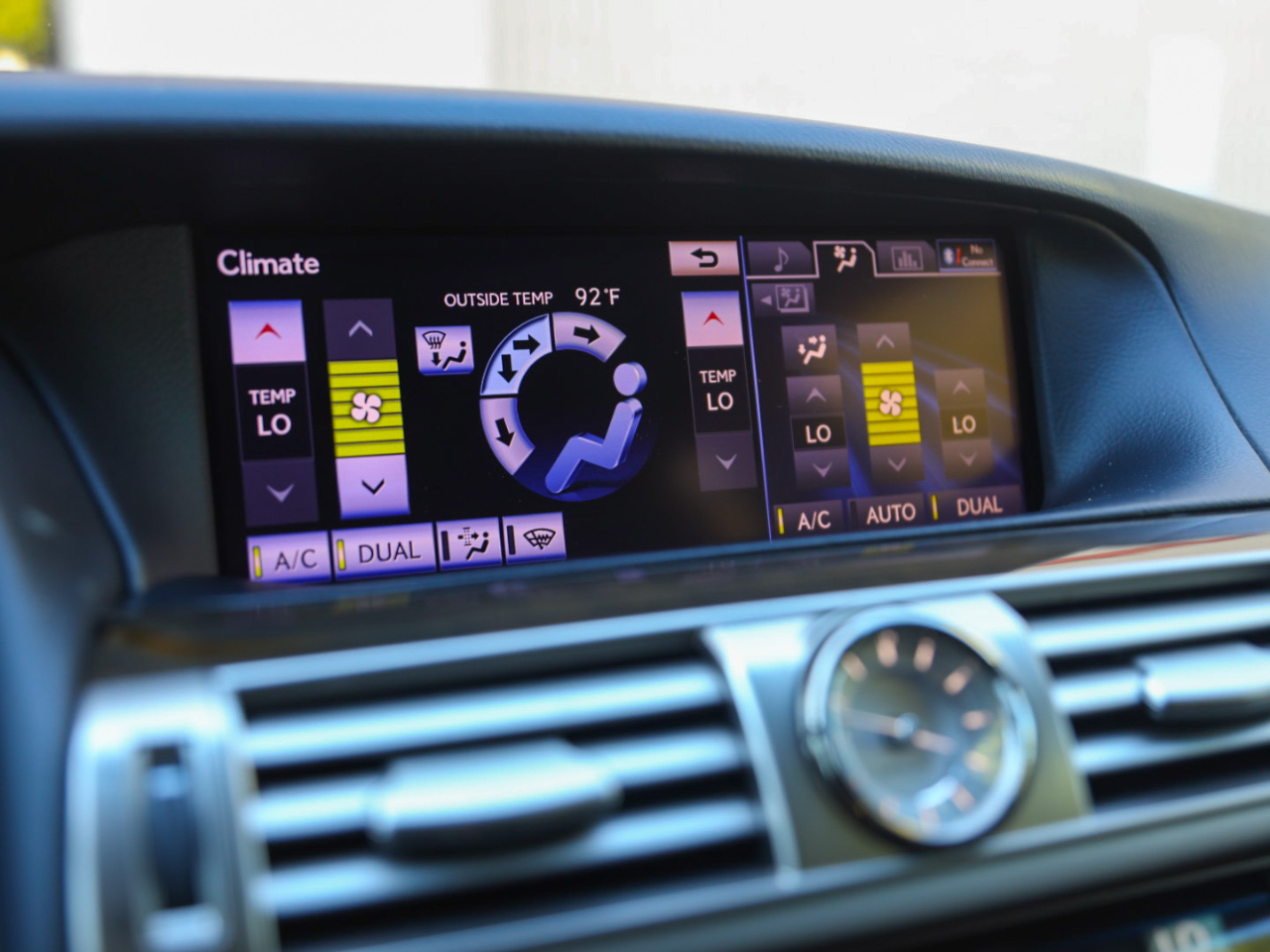 Lexus LS 460 L Luxury Sedan 2013