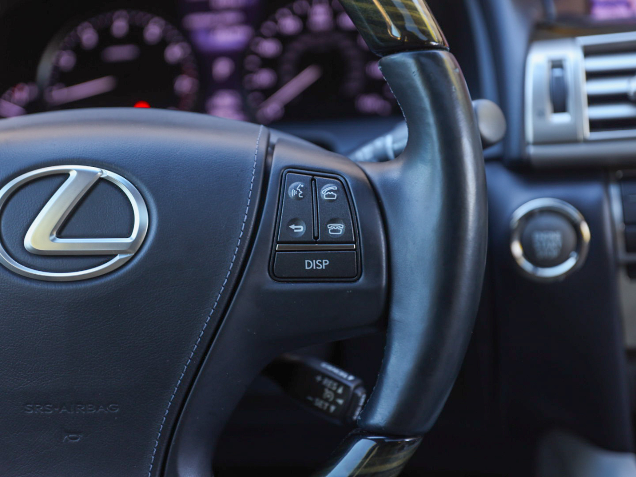 Lexus LS 460 L Luxury Sedan 2013