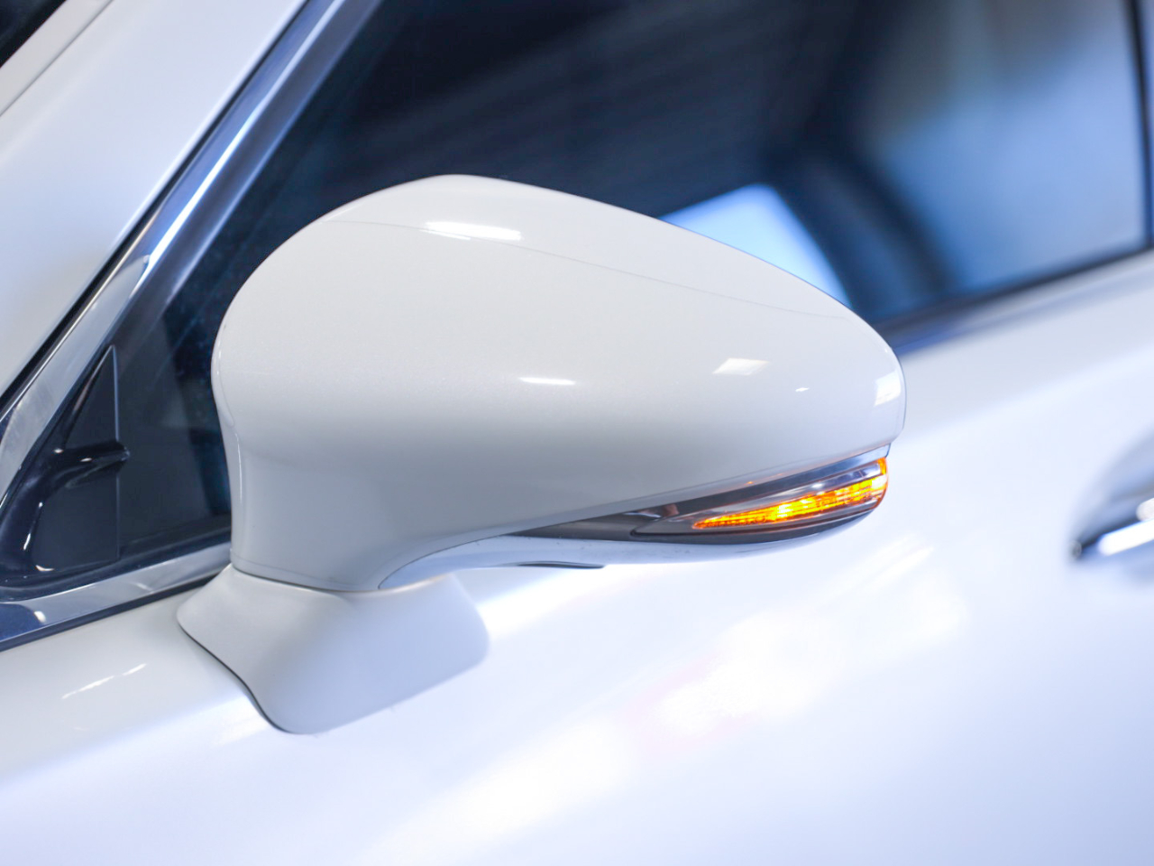 Lexus LS 460 L Luxury Sedan 2013