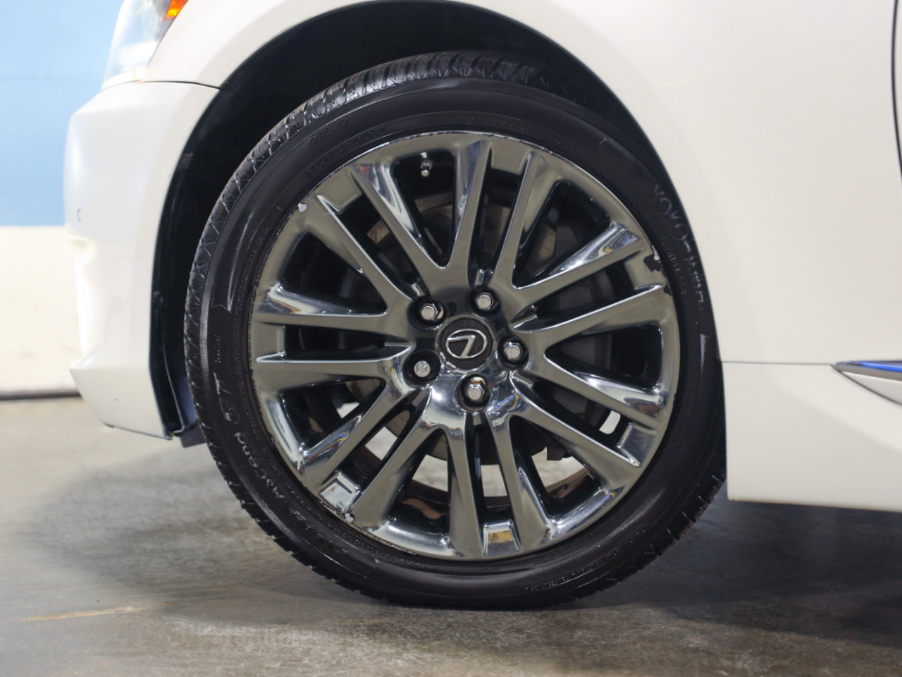 Lexus LS 460 L Luxury Sedan 2013