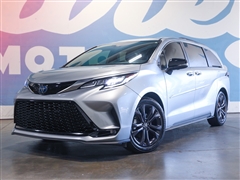 2023 Toyota Sienna 