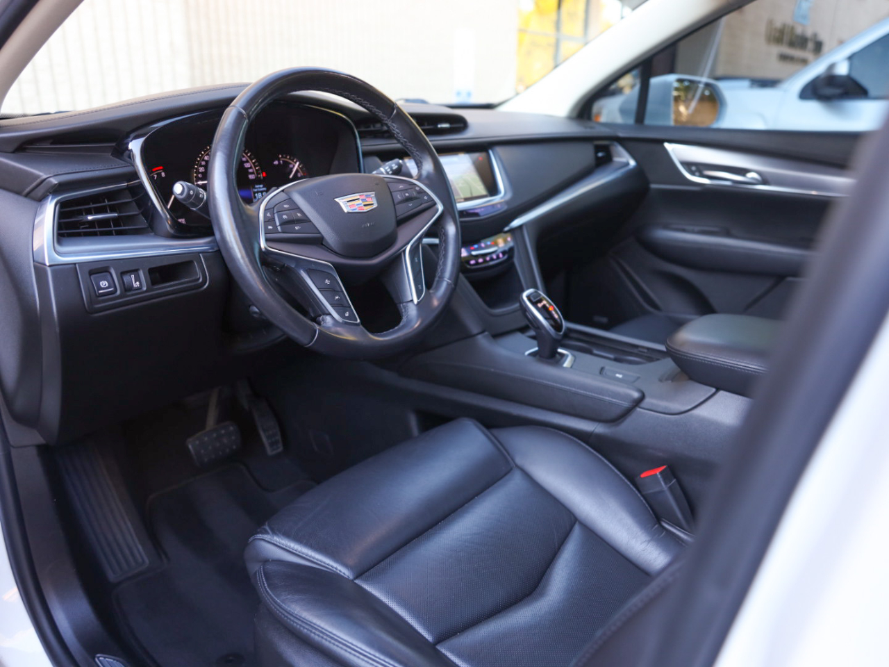 2018 Cadillac XT5 Luxury photo 3