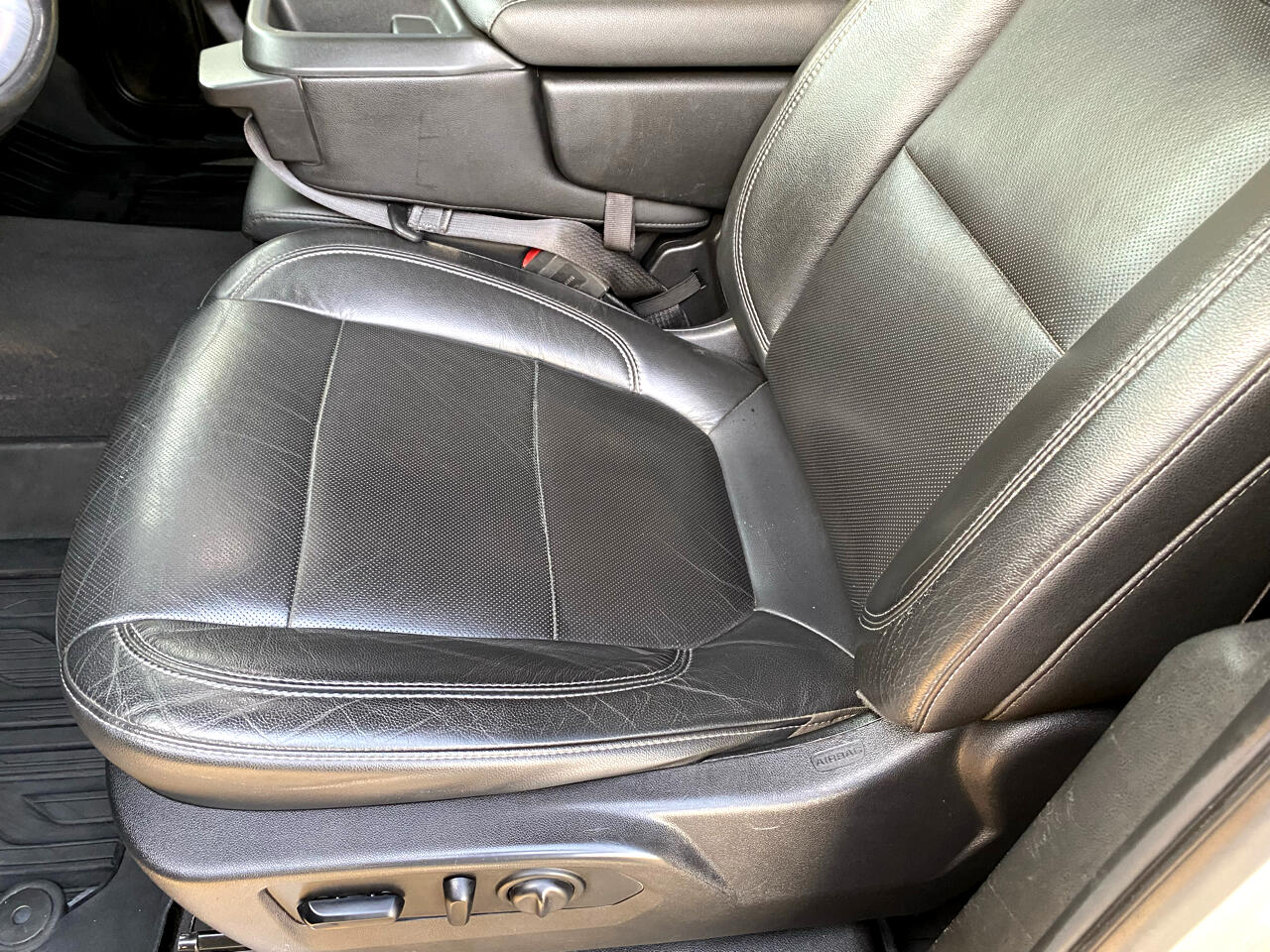 GMC Sierra 1500 SLT Crew Cab Short Box 4WD 2019