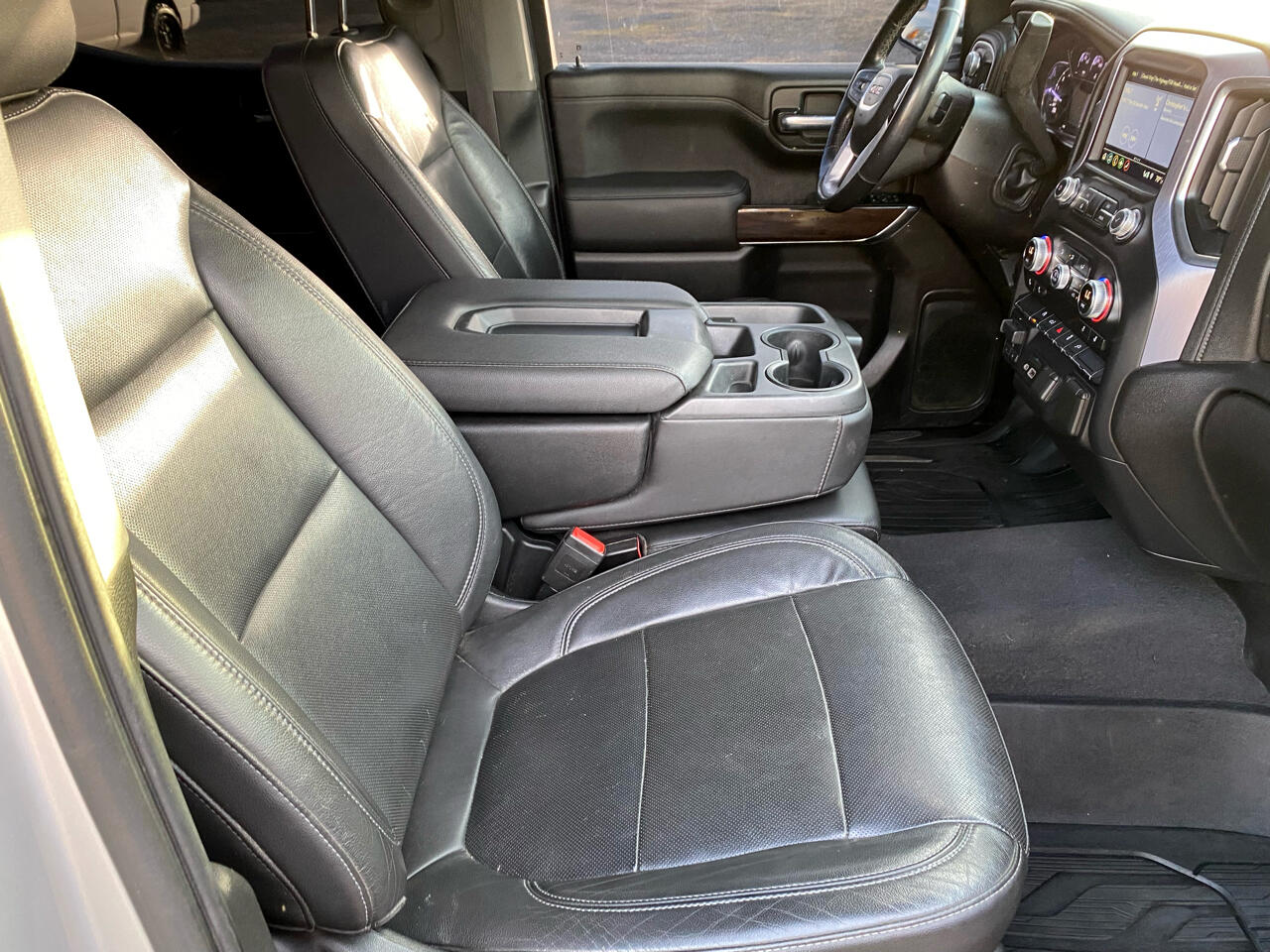 GMC Sierra 1500 SLT Crew Cab Short Box 4WD 2019