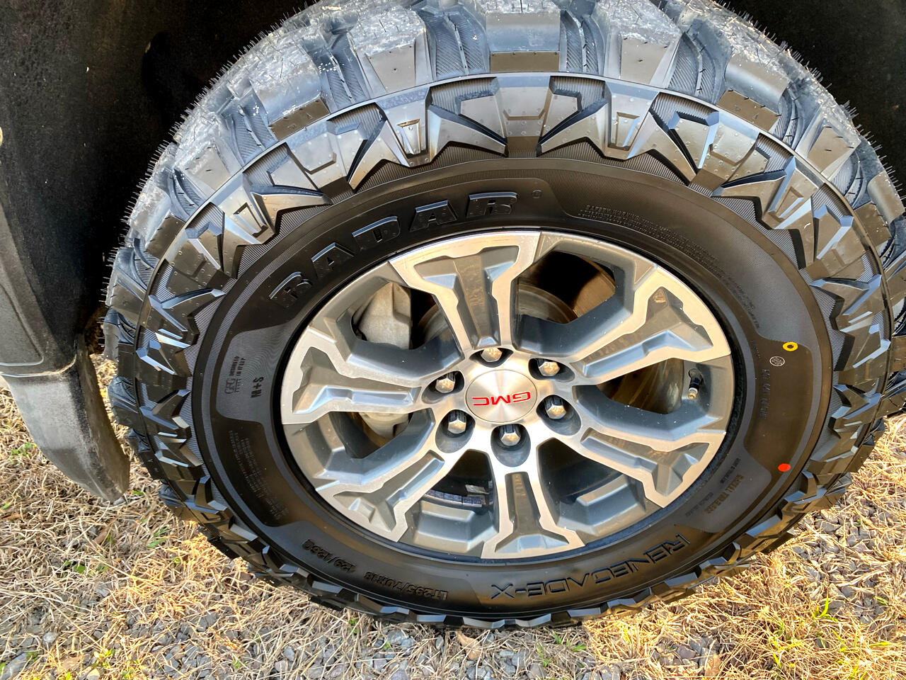 GMC Sierra 1500 SLT Crew Cab Short Box 4WD 2019