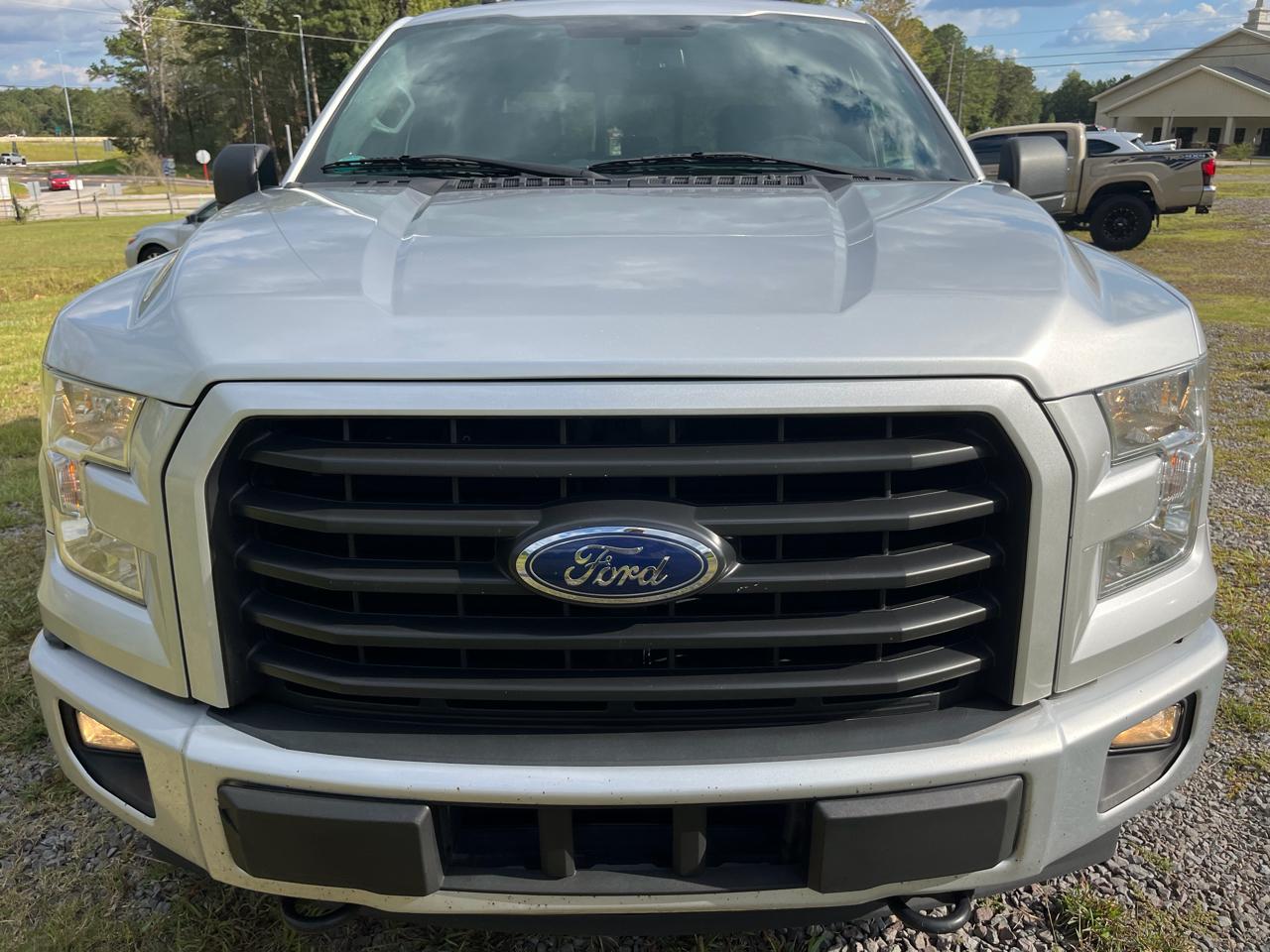 Ford F-150 FX4 SuperCrew 4WD 2017