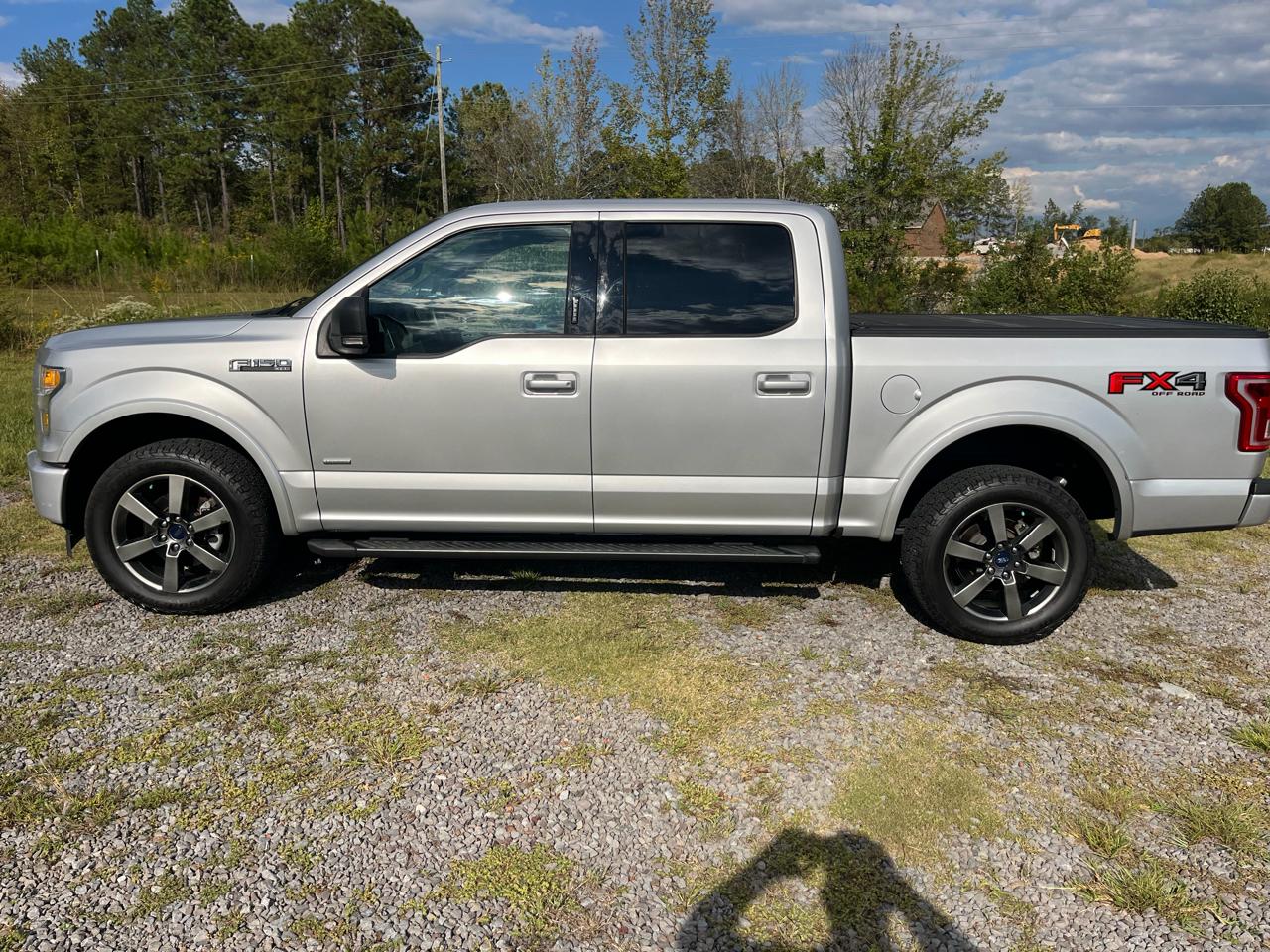 Ford F-150 FX4 SuperCrew 4WD 2017