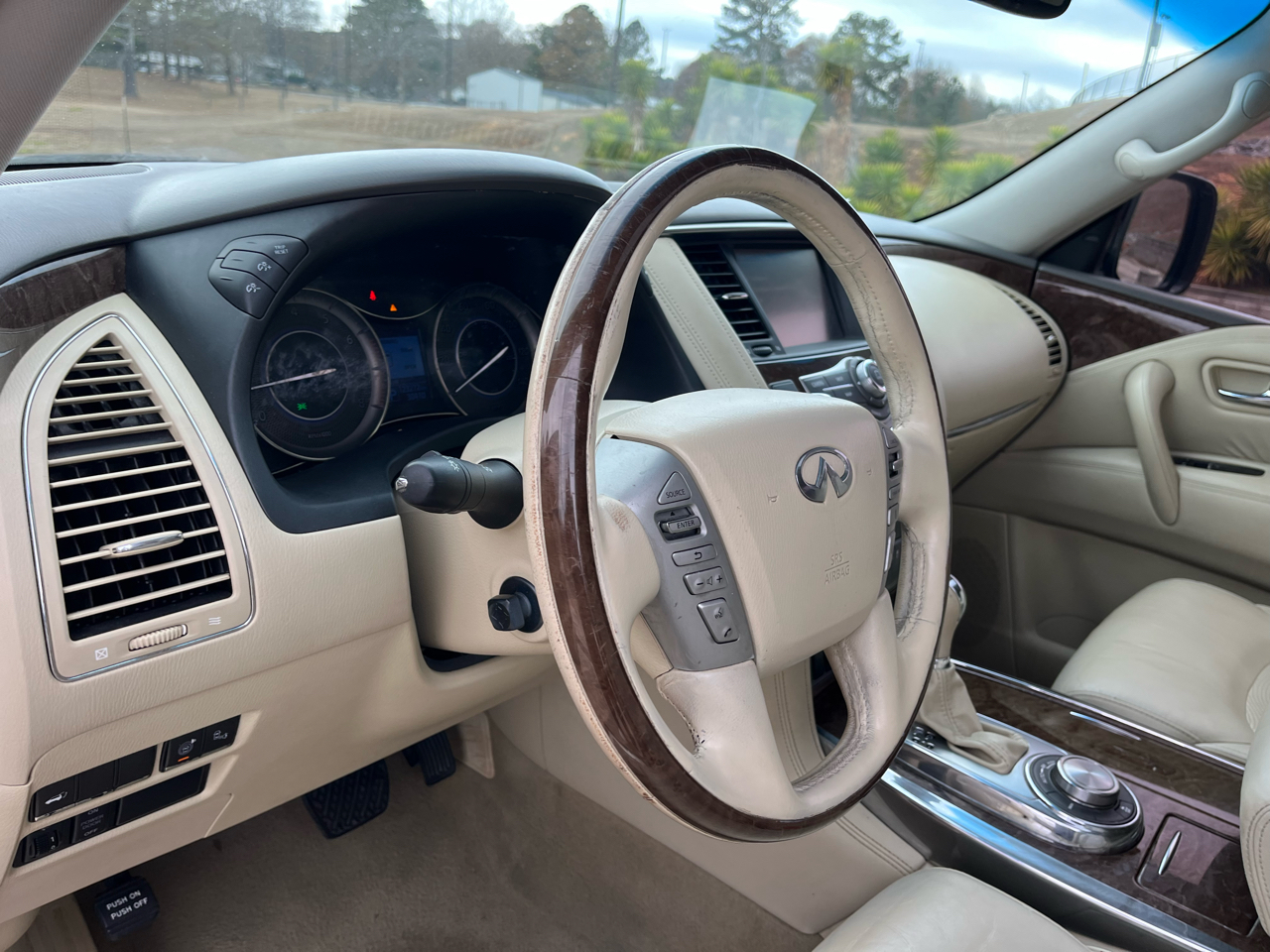 Infiniti QX80 AWD 2016