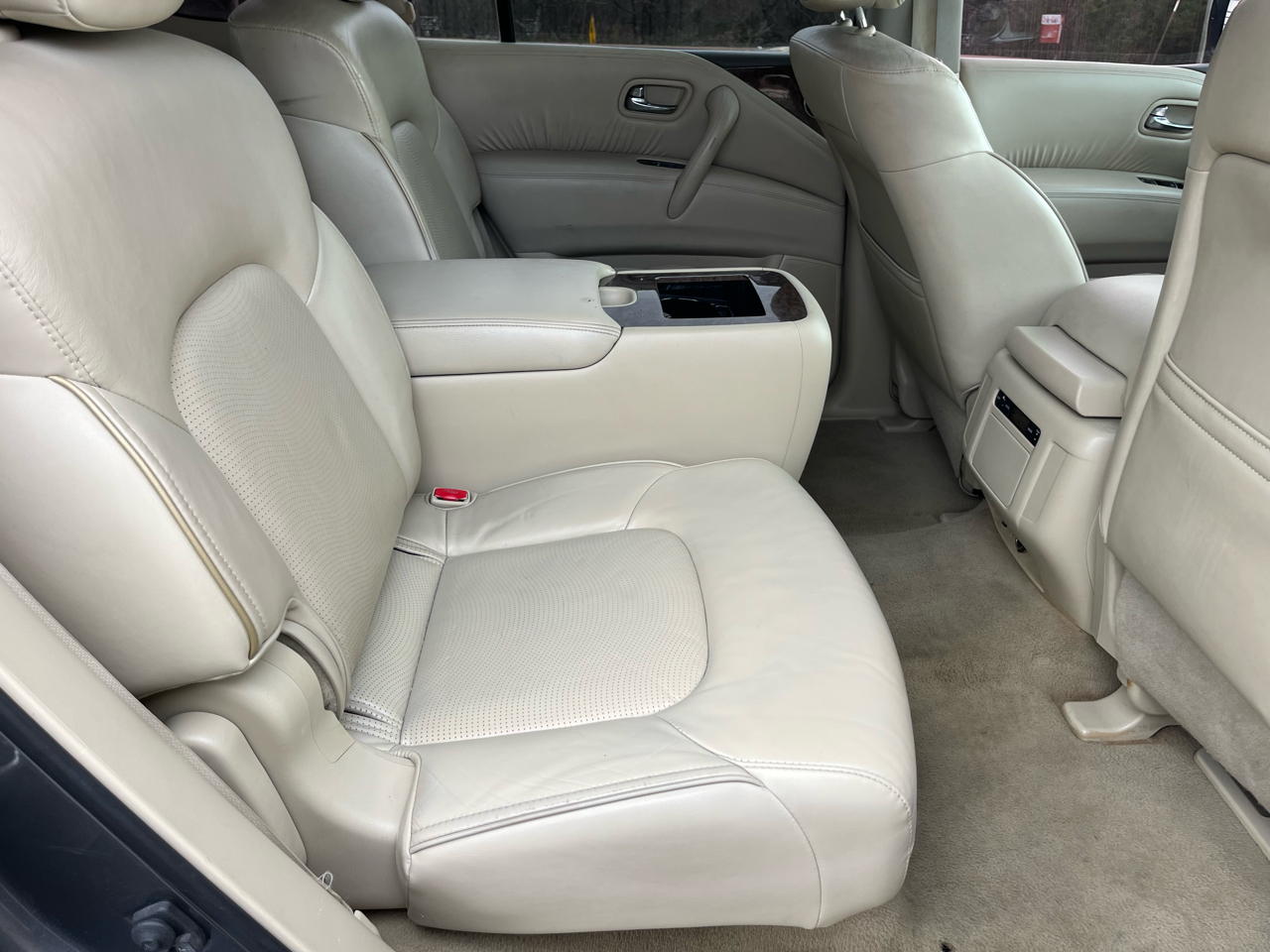 Infiniti QX80 AWD 2016