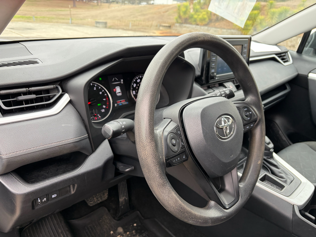 Toyota RAV4 XLE 2022