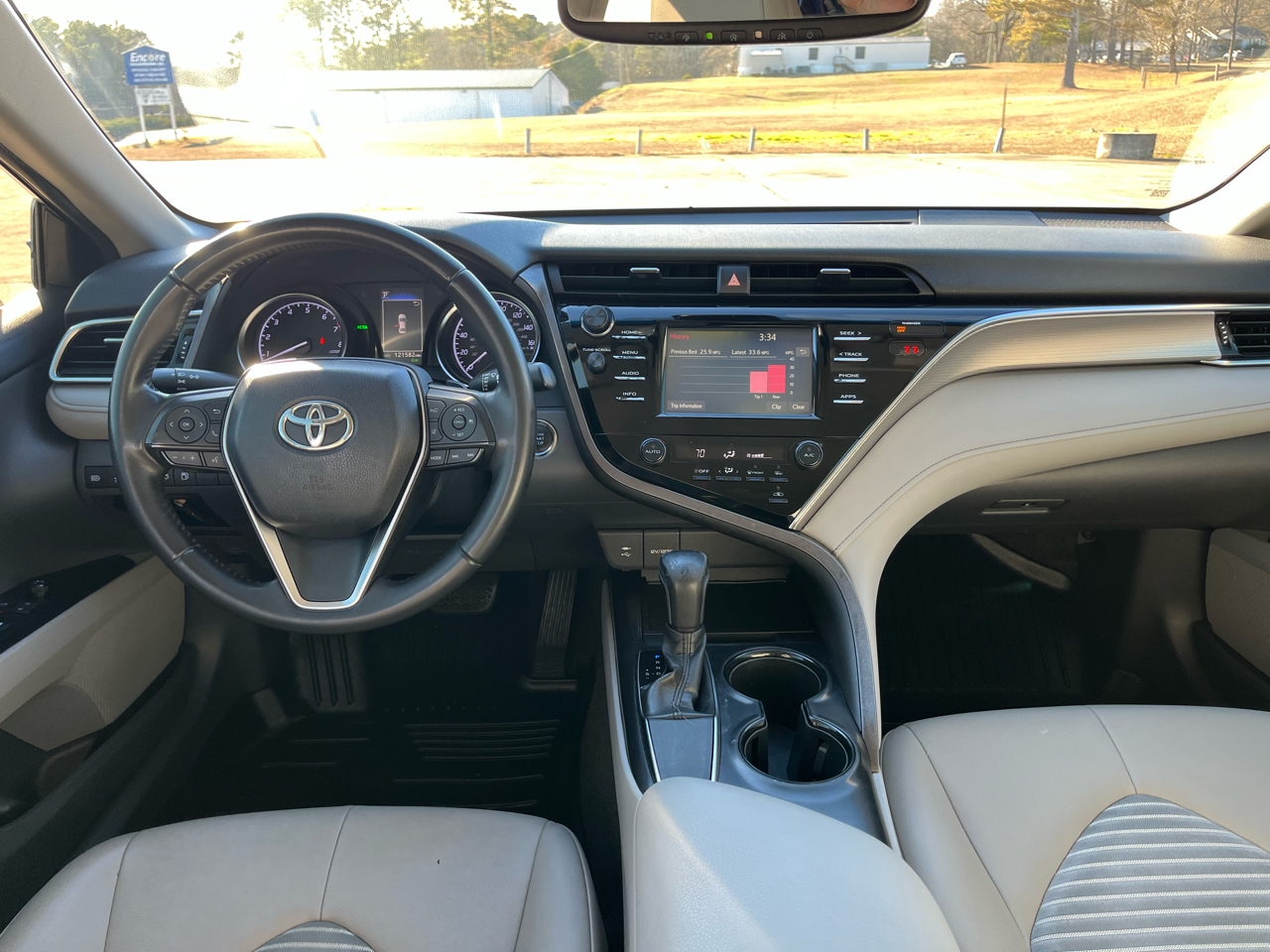 Toyota Camry SE 2018