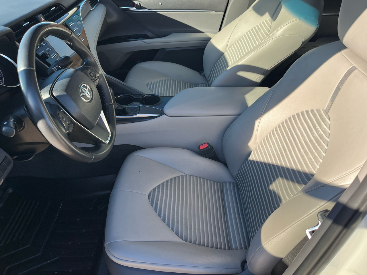 Toyota Camry SE 2018