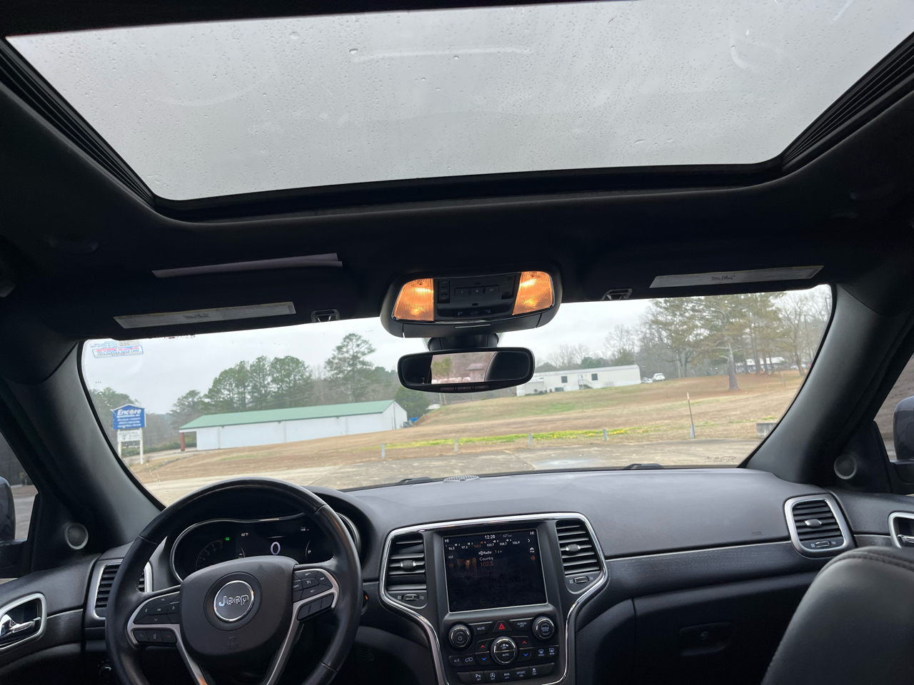 Jeep Grand Cherokee Laredo 2WD 2018