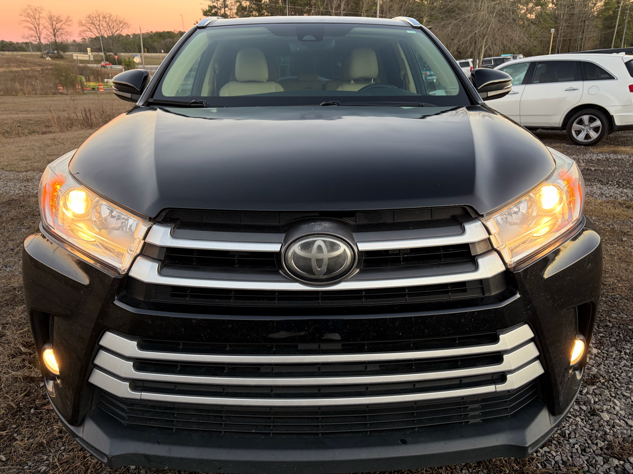 Toyota Highlander XLE 2WD 2017