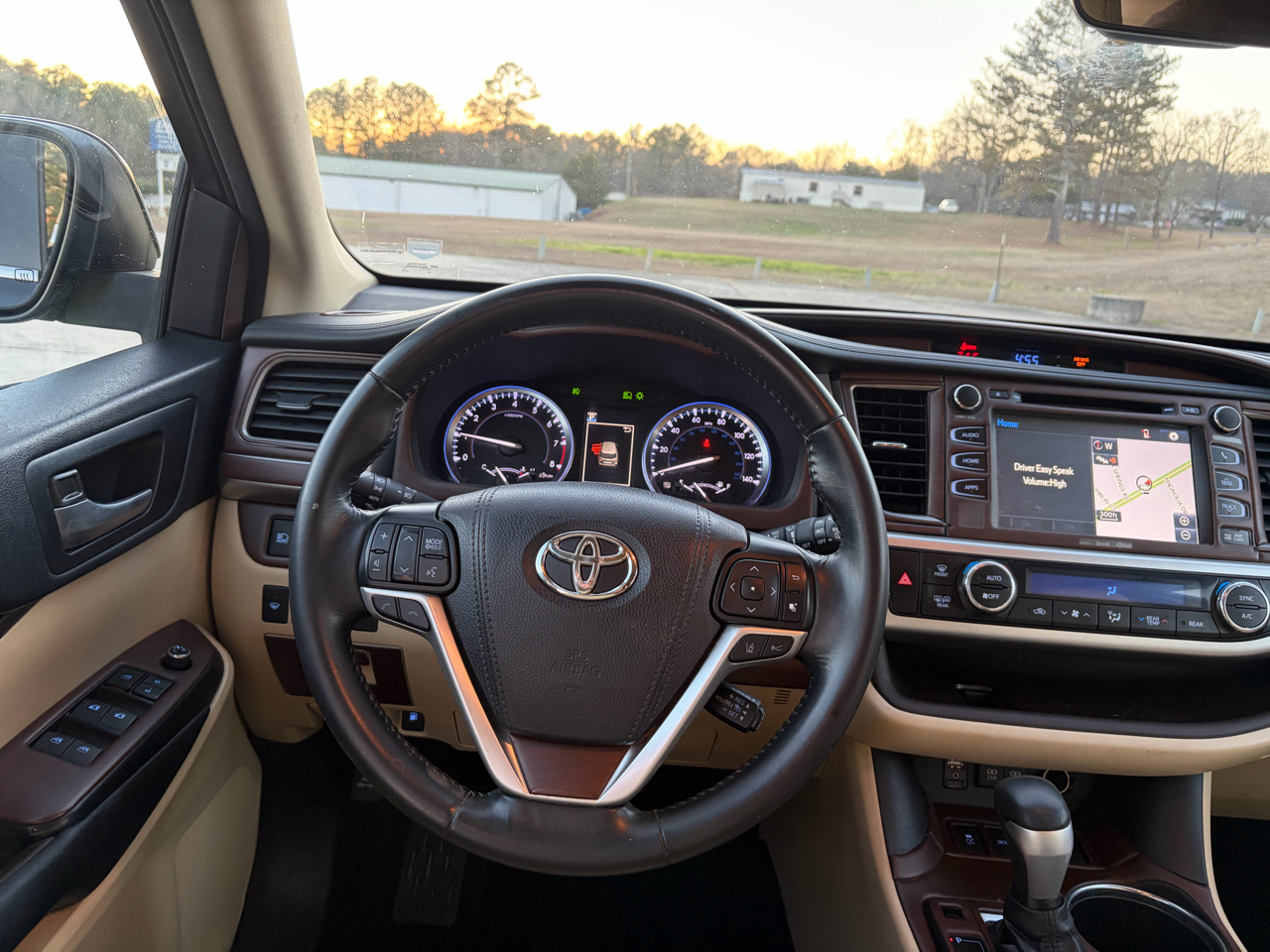 Toyota Highlander XLE 2WD 2017