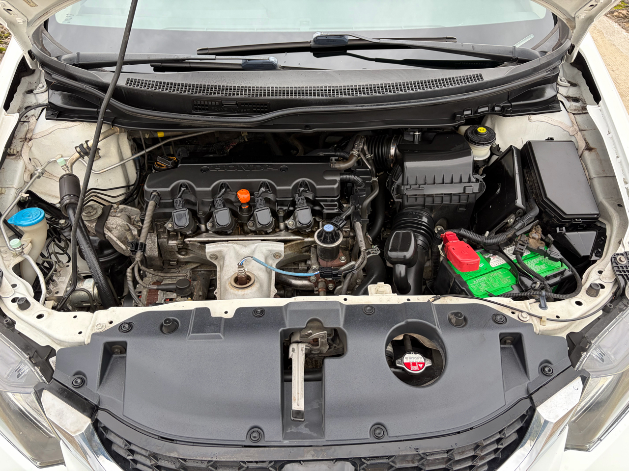 Honda Civic EX Sedan 5-Speed AT 2013