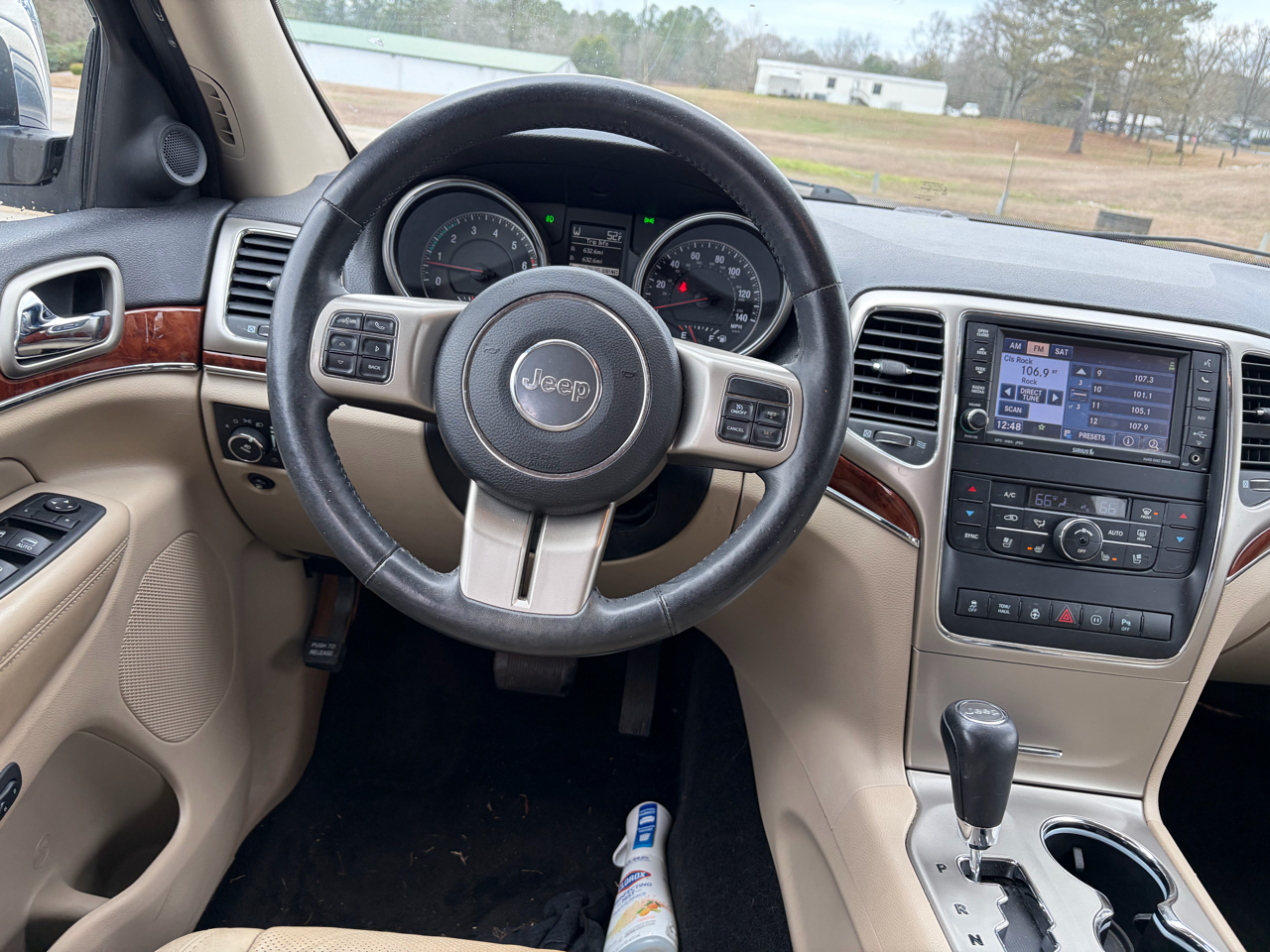 Jeep Grand Cherokee Limited 2WD 2012