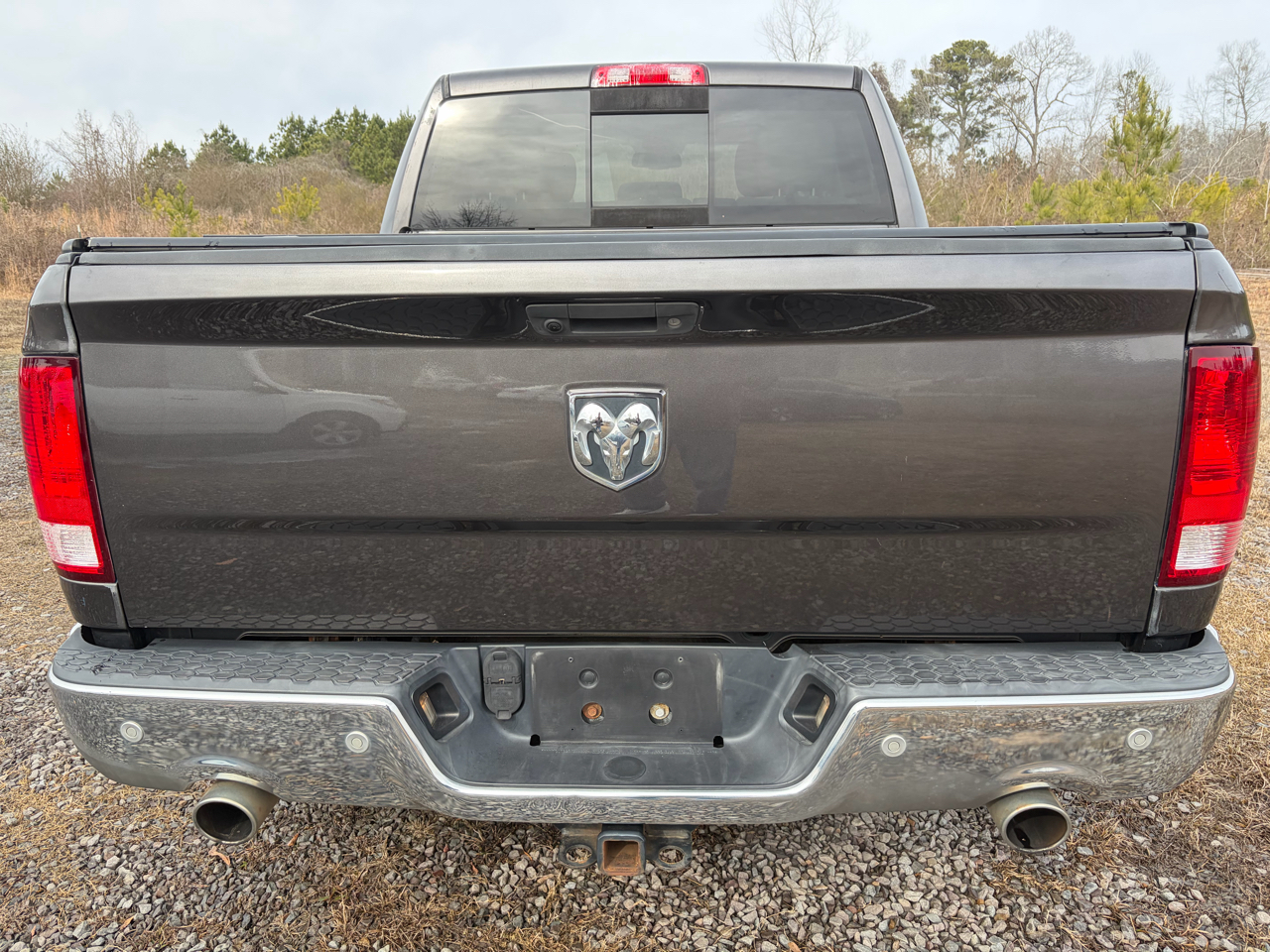 RAM 1500 SLT Crew Cab SWB 4WD 2016