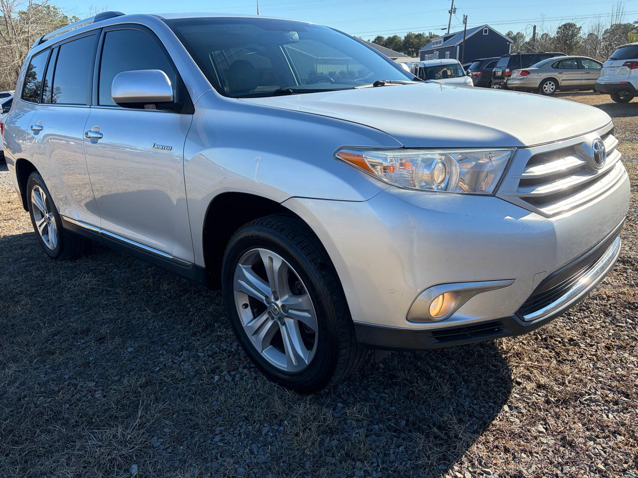 Toyota Highlander Limited 2WD 2013