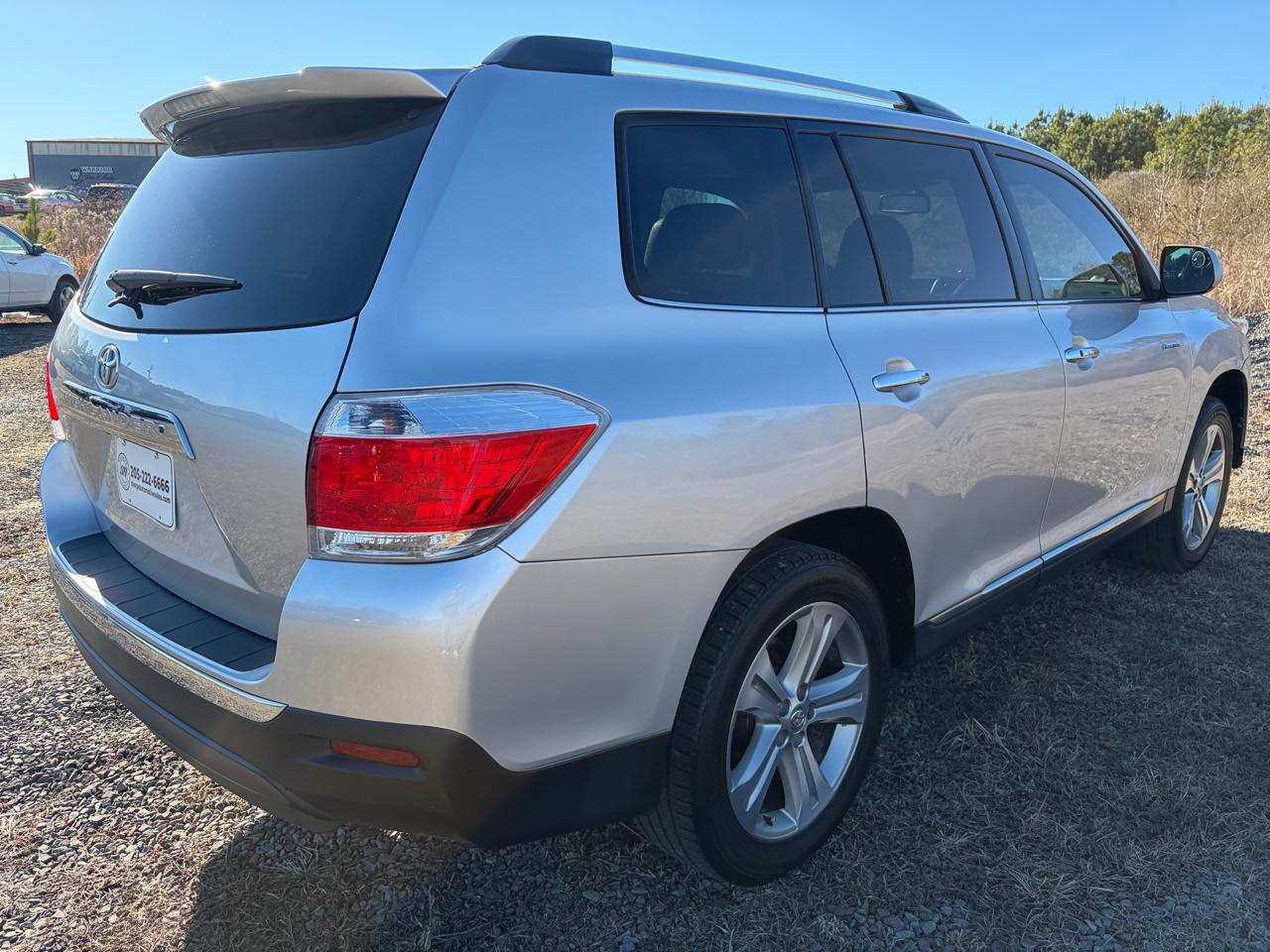 Toyota Highlander Limited 2WD 2013