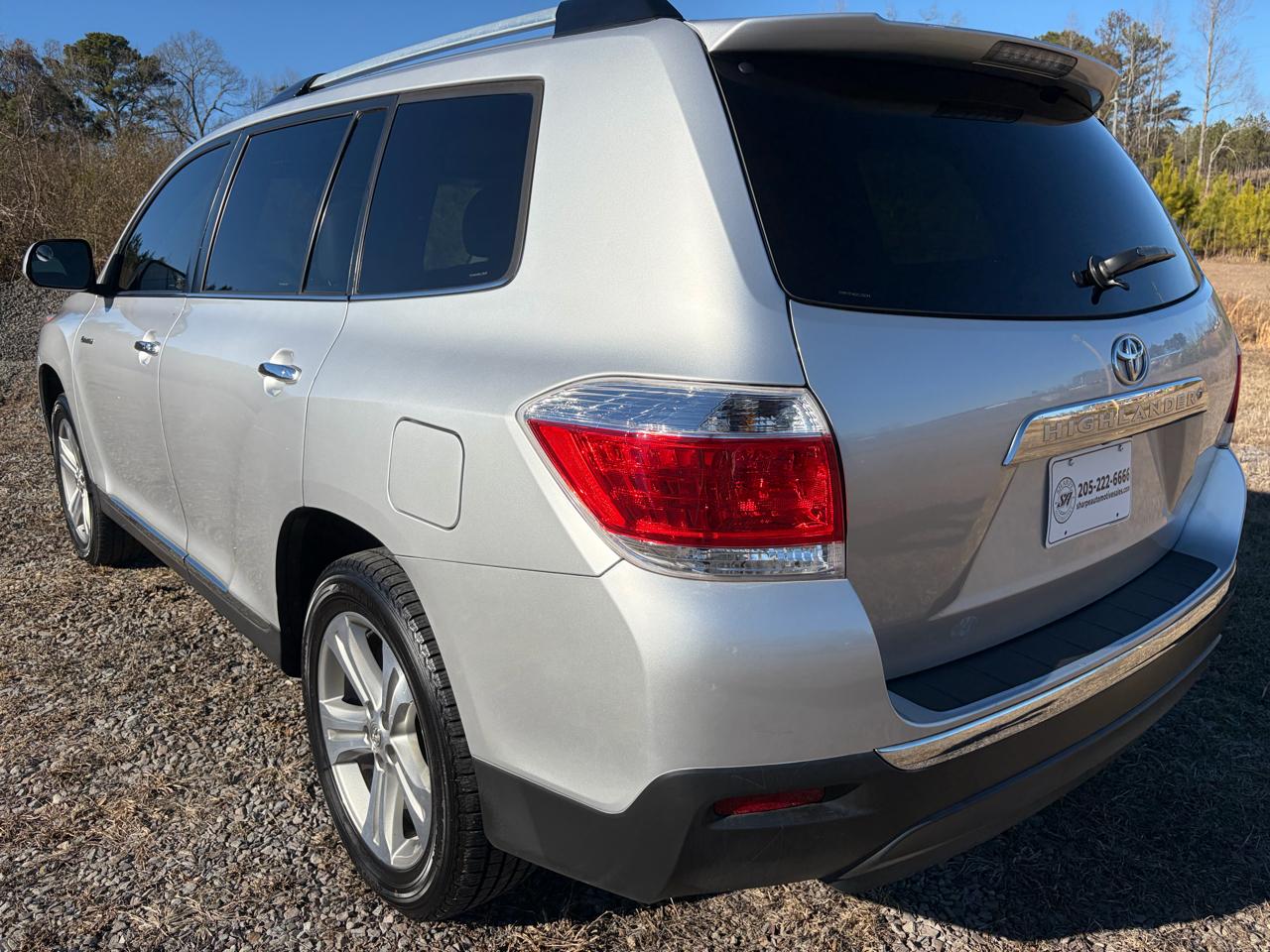 Toyota Highlander Limited 2WD 2013