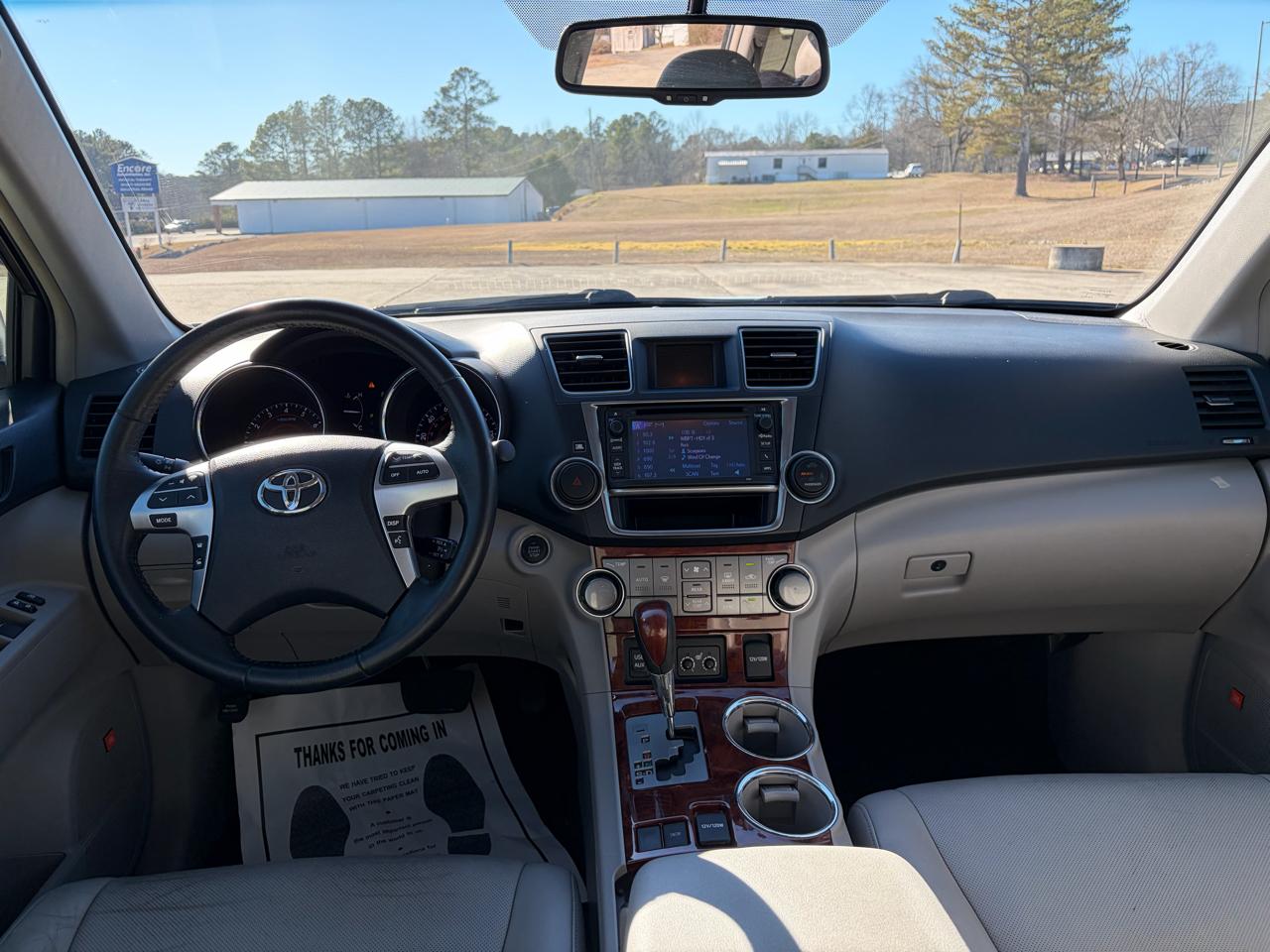 Toyota Highlander Limited 2WD 2013