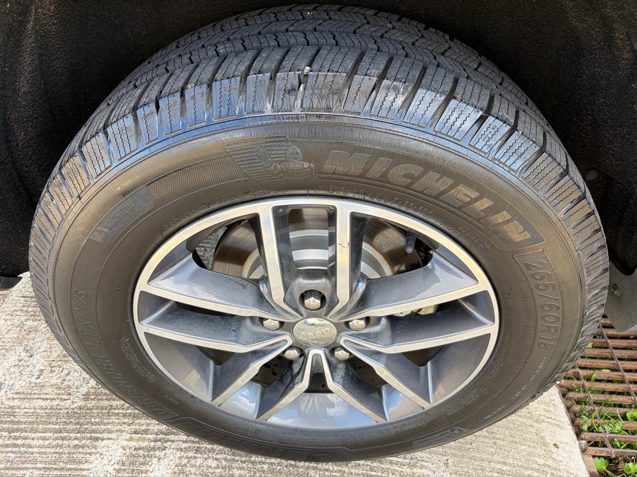 Jeep Grand Cherokee Limited 2WD 2018