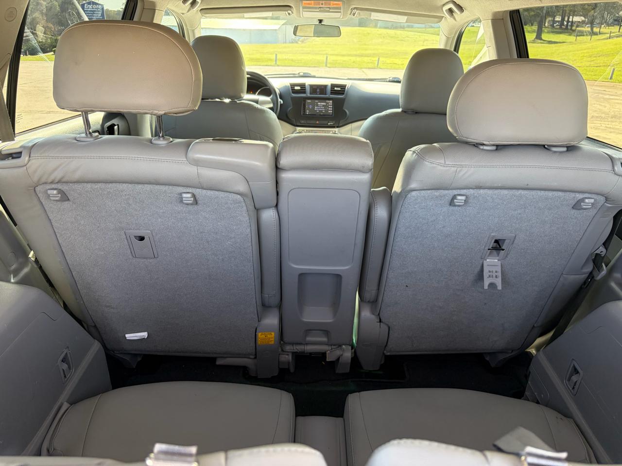 Toyota Highlander  2012