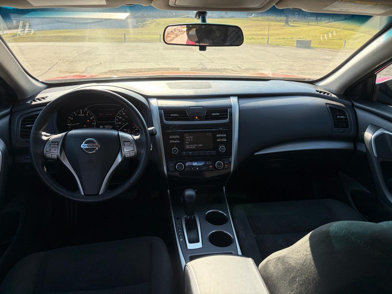 Nissan Altima 2.5 SV 2015