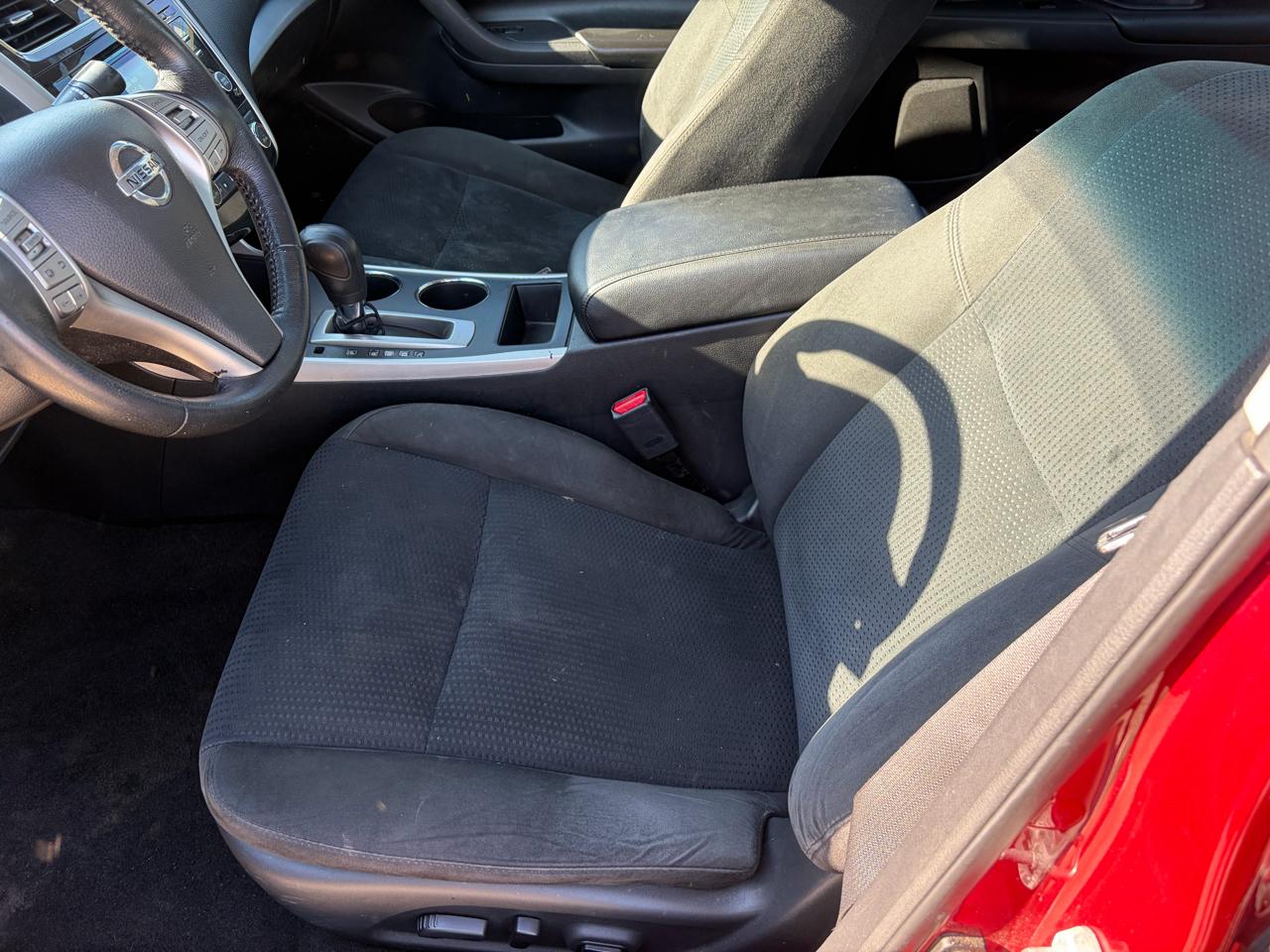 Nissan Altima 2.5 SV 2015