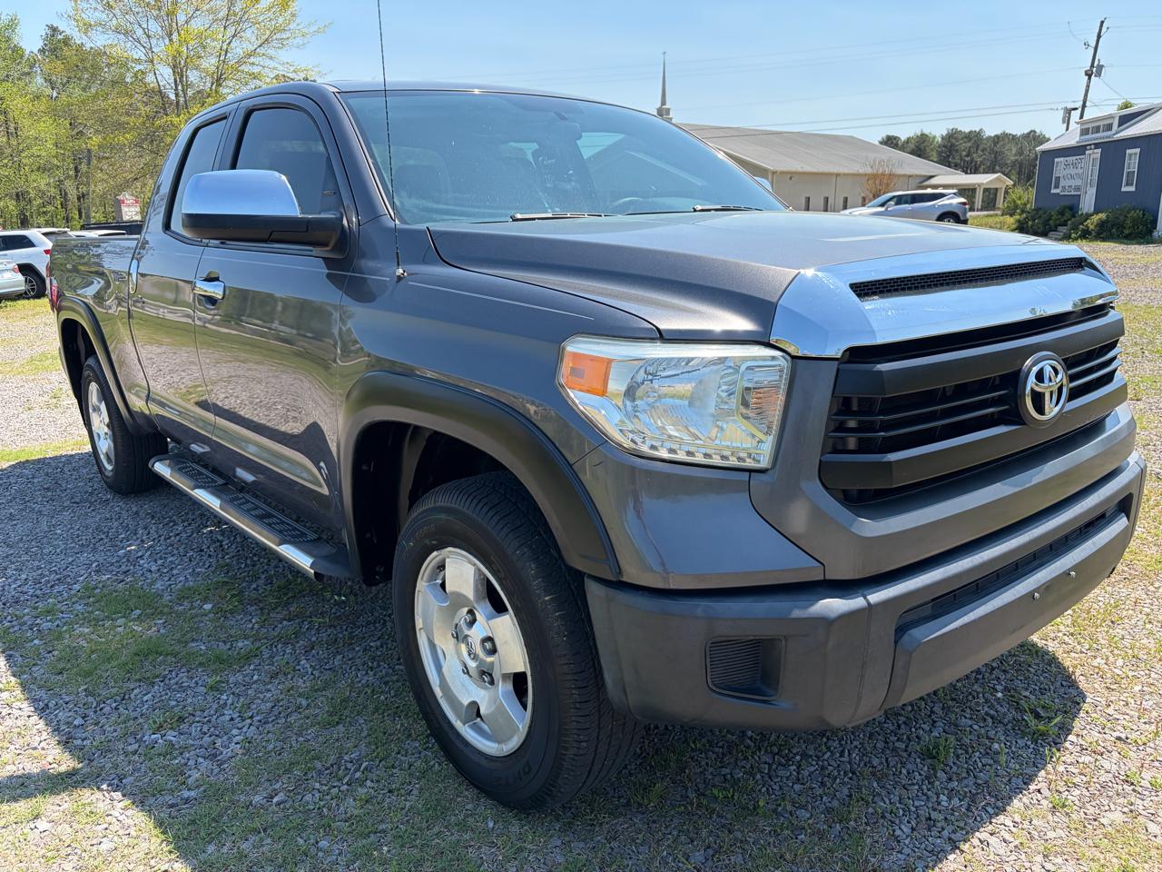 Toyota Tundra SR 4.0L V6 Double Cab 2WD 2014