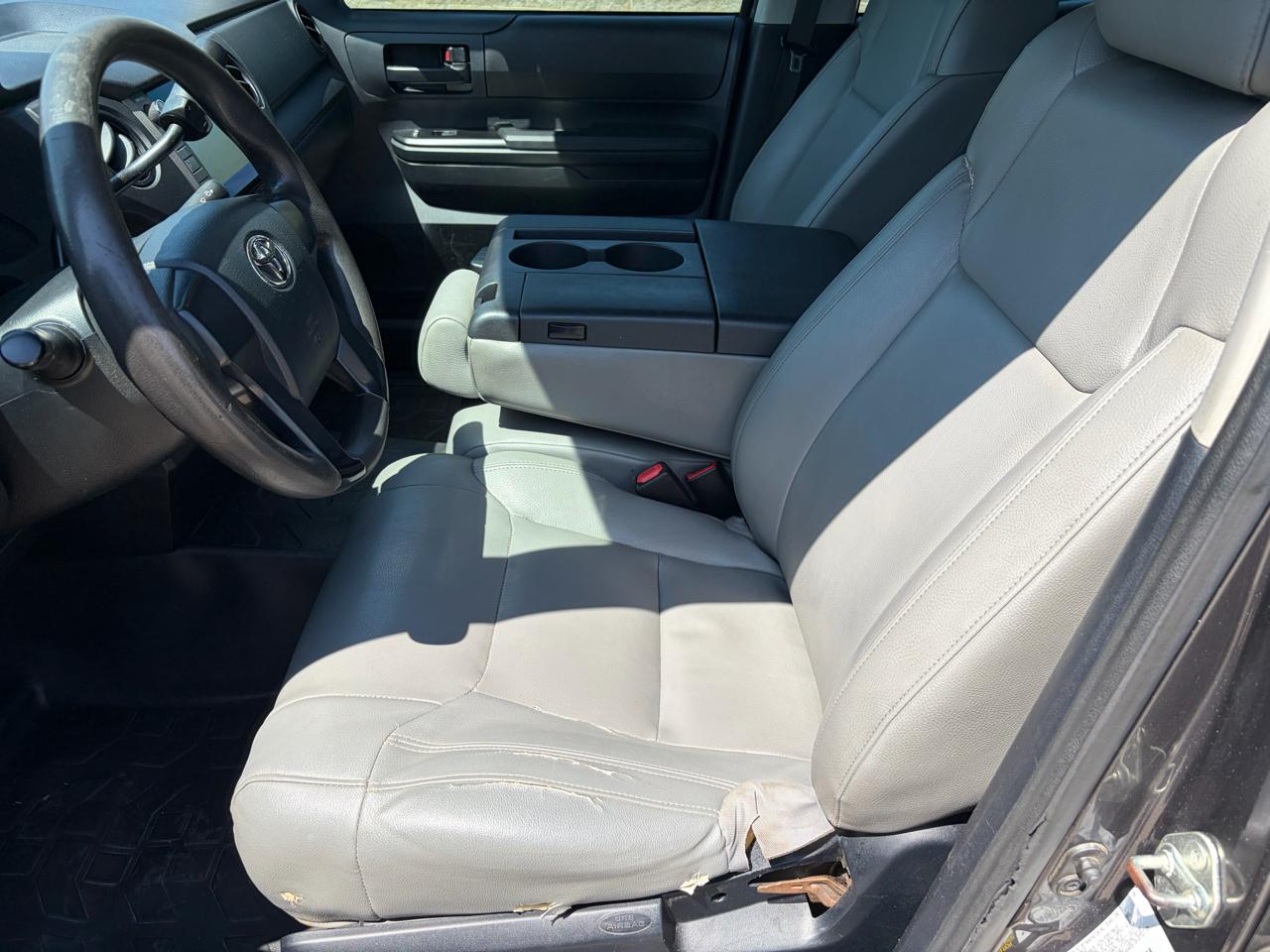 Toyota Tundra SR 4.0L V6 Double Cab 2WD 2014