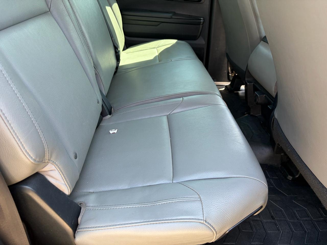 Toyota Tundra SR 4.0L V6 Double Cab 2WD 2014