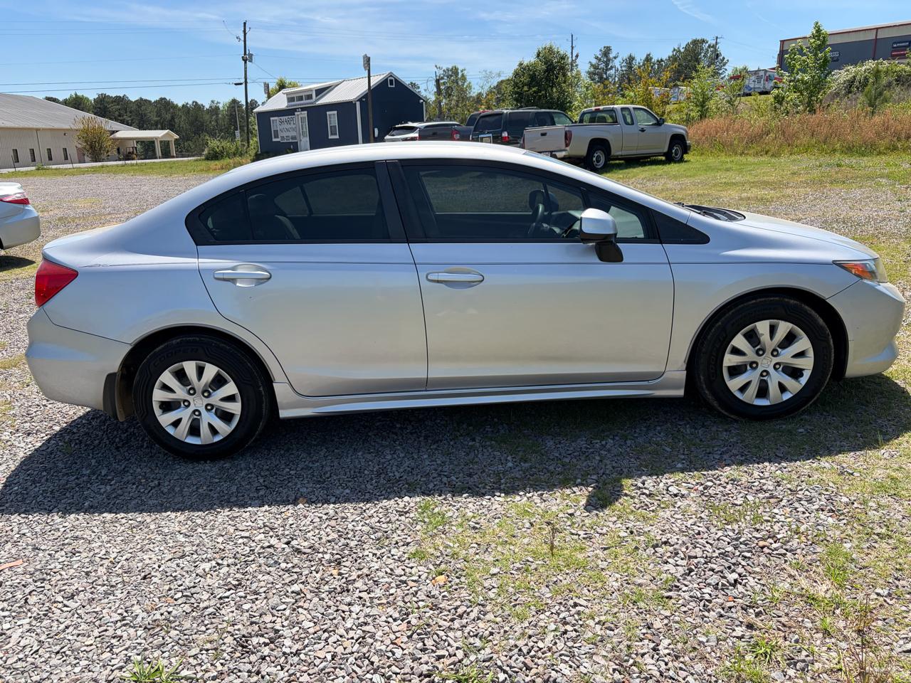 Honda Civic LX Sedan 5-Speed AT 2012