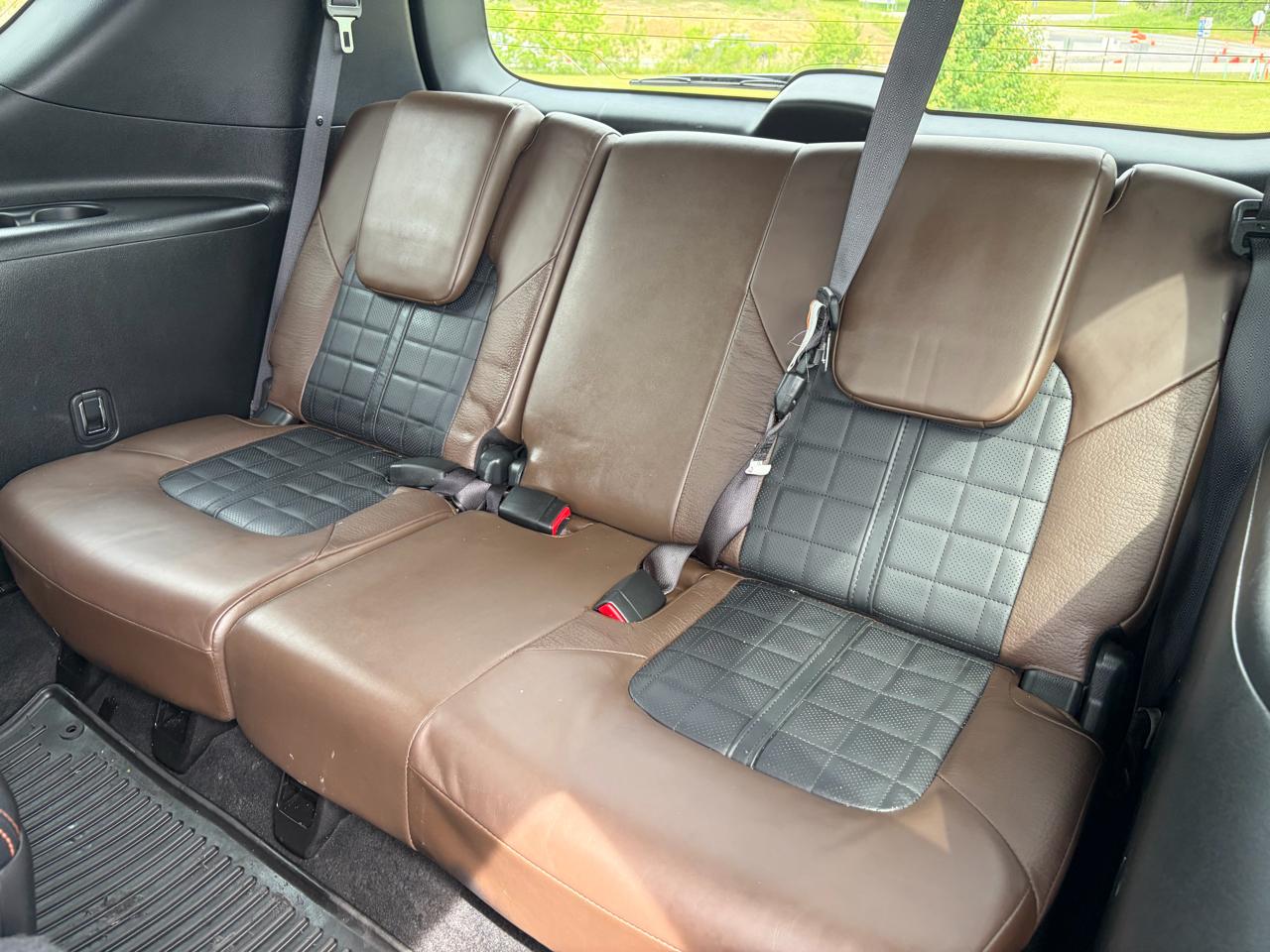Nissan Armada  2020