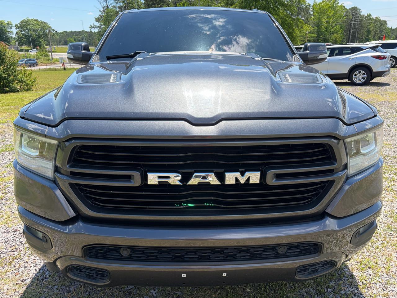RAM 1500 Laramie Crew Cab SWB 4WD 2020