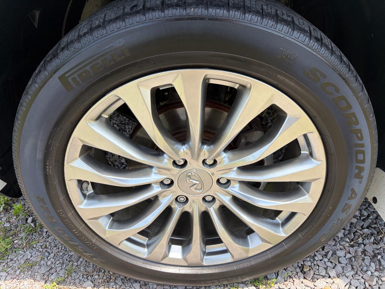 Infiniti QX80 2WD 2015