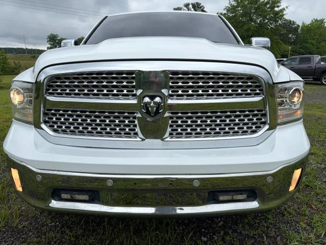 RAM 1500 Laramie Crew Cab SWB 4WD 2016