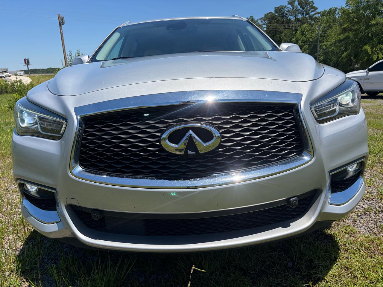 Infiniti QX60 Luxe 2019