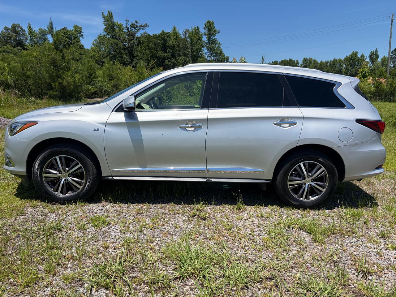 Infiniti QX60 Luxe 2019
