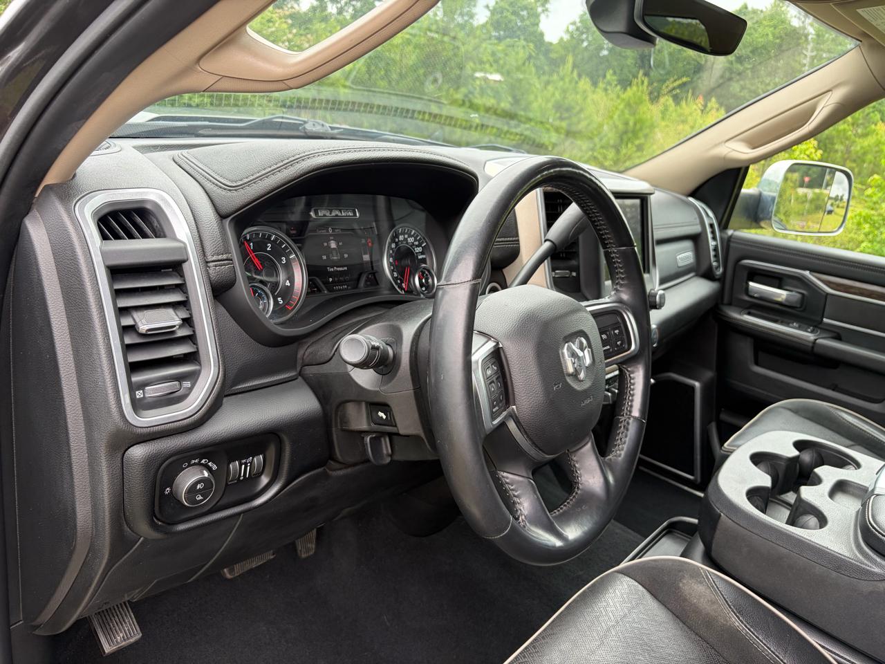 RAM 2500 Laramie Crew Cab SWB 4WD 2020