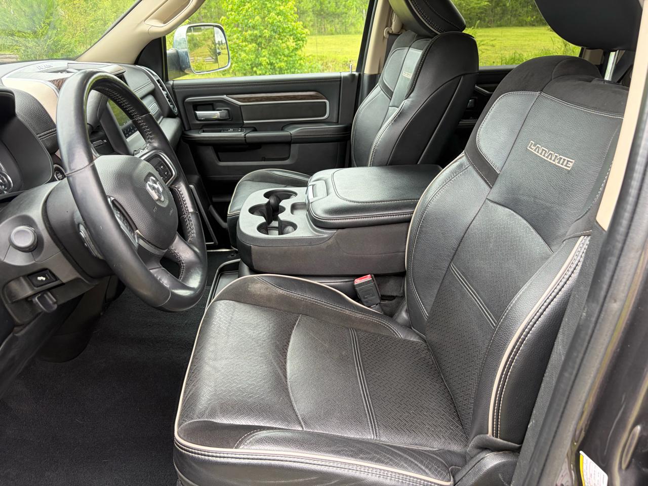 RAM 2500 Laramie Crew Cab SWB 4WD 2020