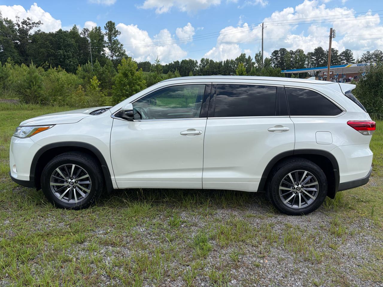 Toyota Highlander XLE AWD V6 2018
