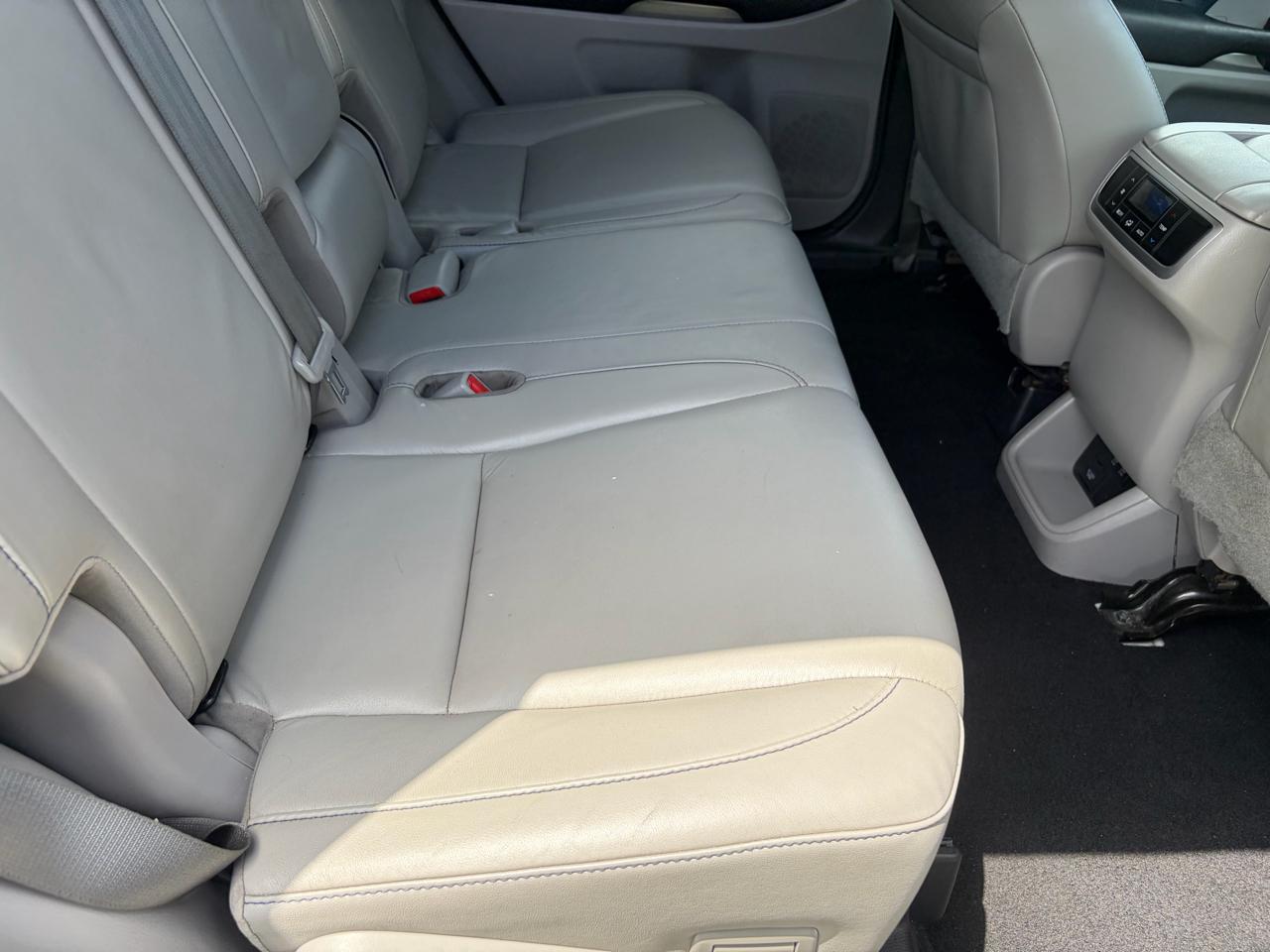 Toyota Highlander XLE AWD V6 2018