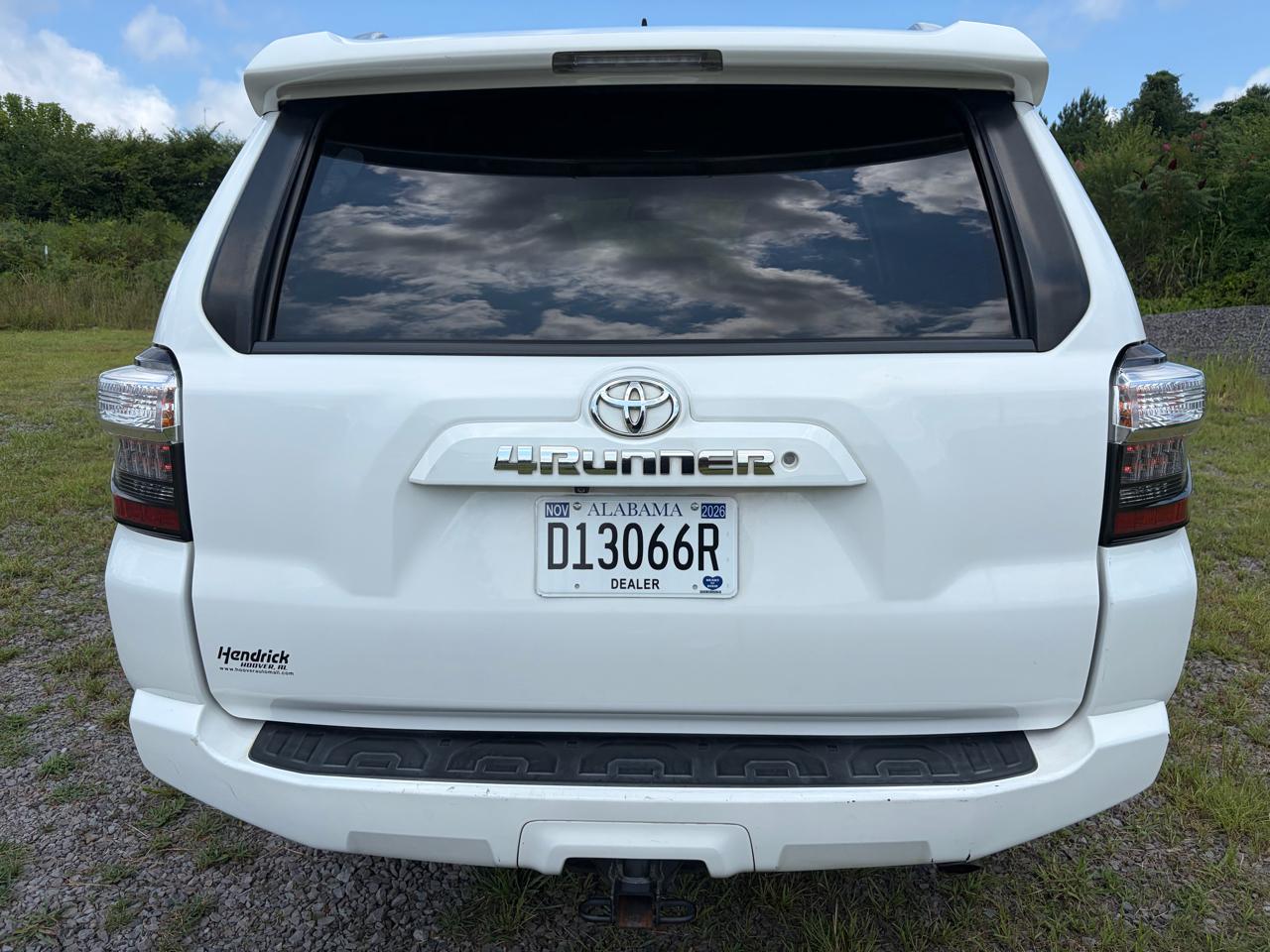 Toyota 4Runner SR5 2WD 2015