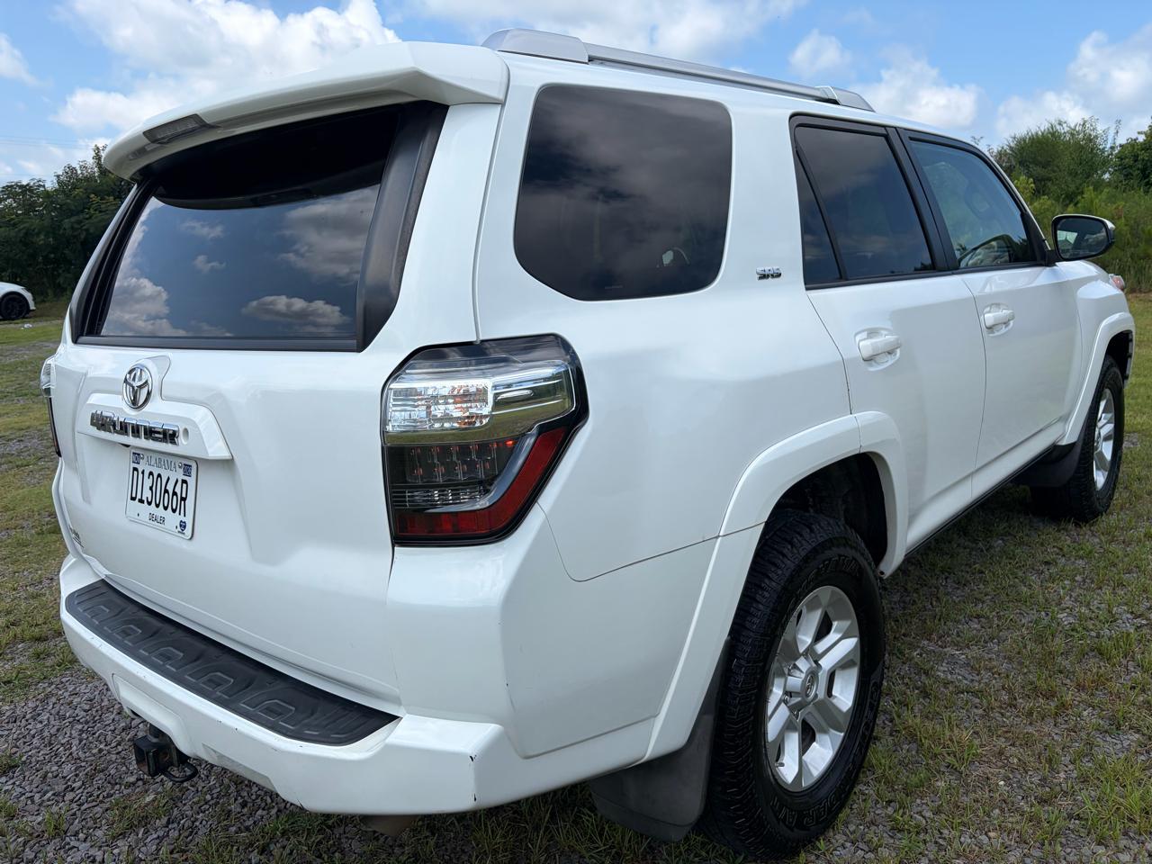 Toyota 4Runner SR5 2WD 2015