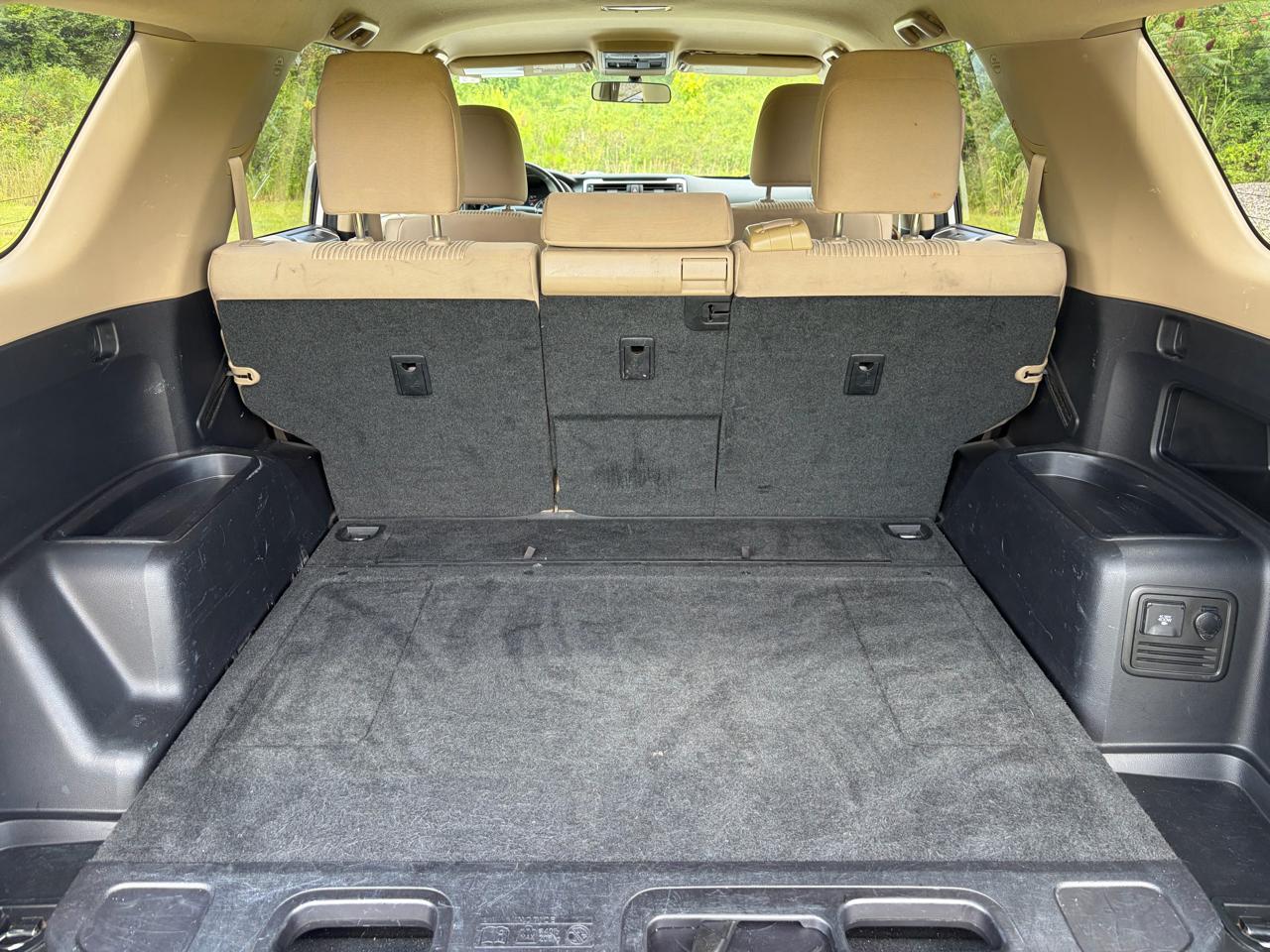 Toyota 4Runner SR5 2WD 2015