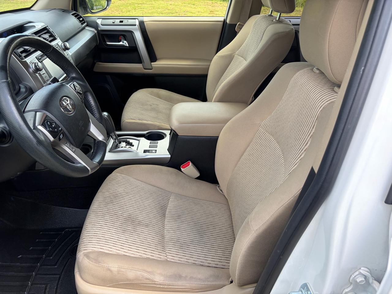 Toyota 4Runner SR5 2WD 2015